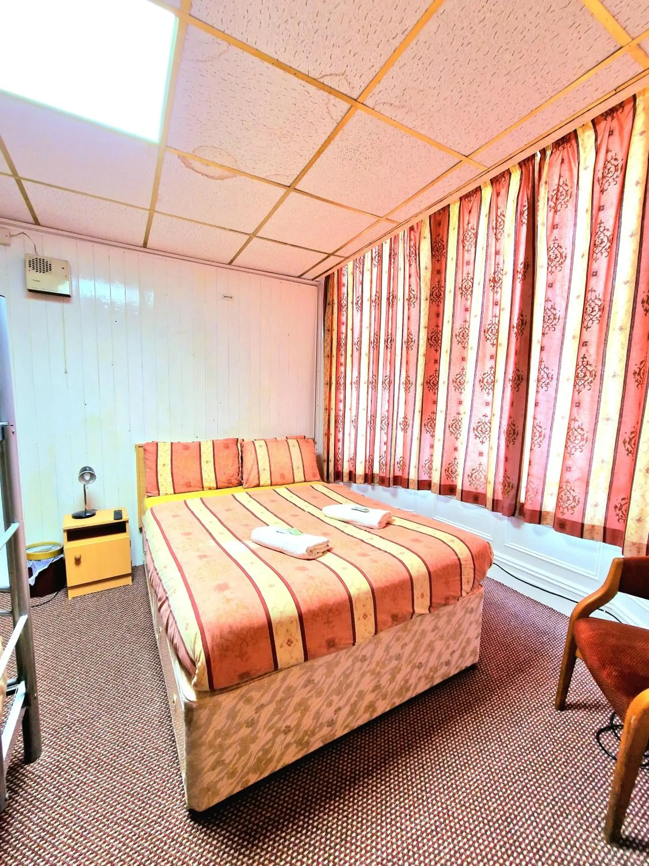 Standard Quadruple Room in The Albany hotel Standard Quadruple Room in The Albany hotel