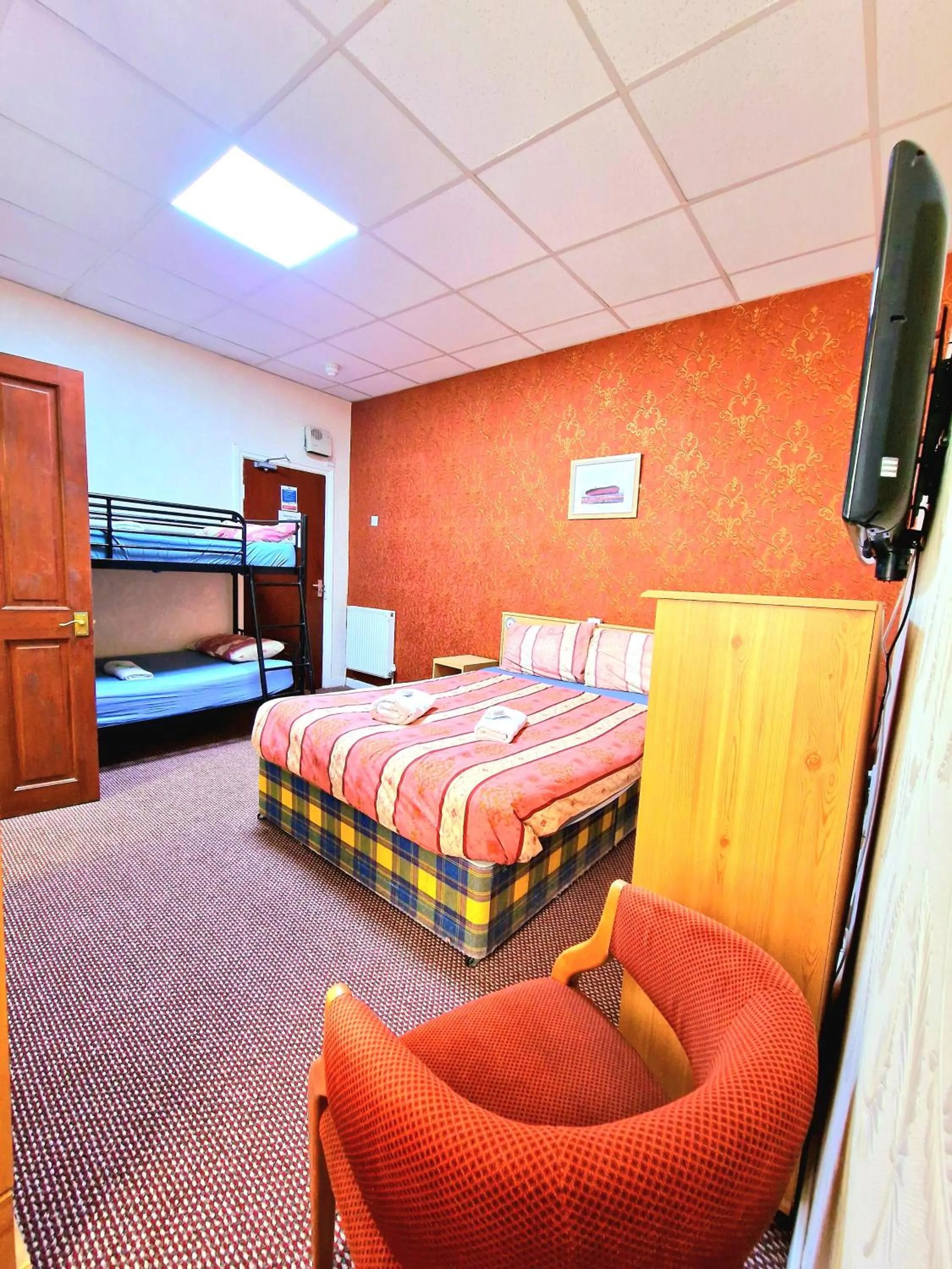 Bedroom, Bed in The Albany hotel