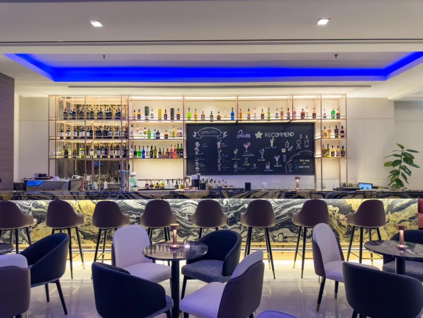 Lounge or bar in Jasmine Grande Residence Lounge or bar in Jasmine Grande Residence