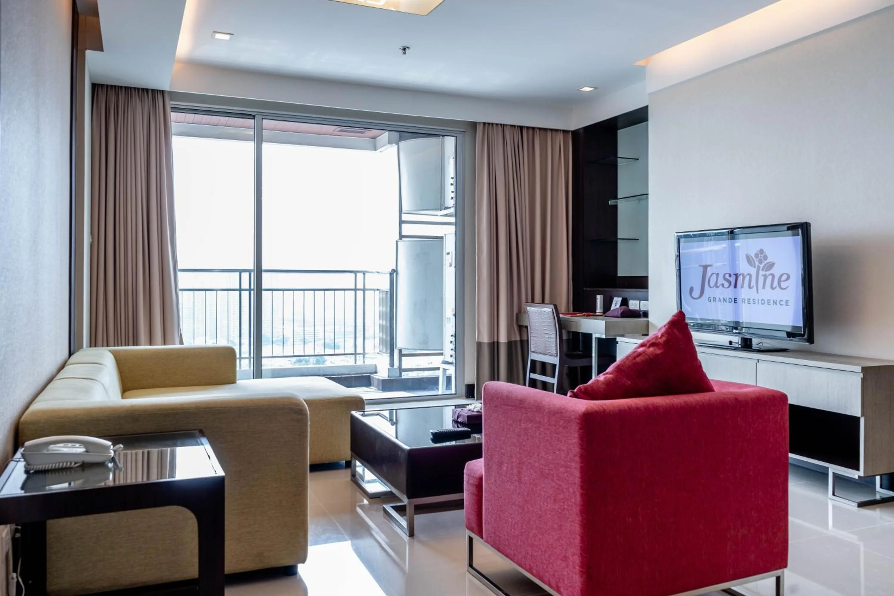 Living room in Jasmine Grande Residence