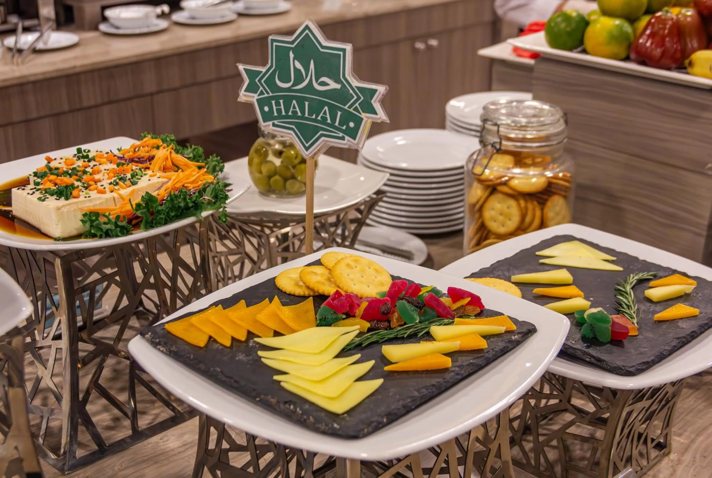 Food and drinks in Jasmine Grande Residence