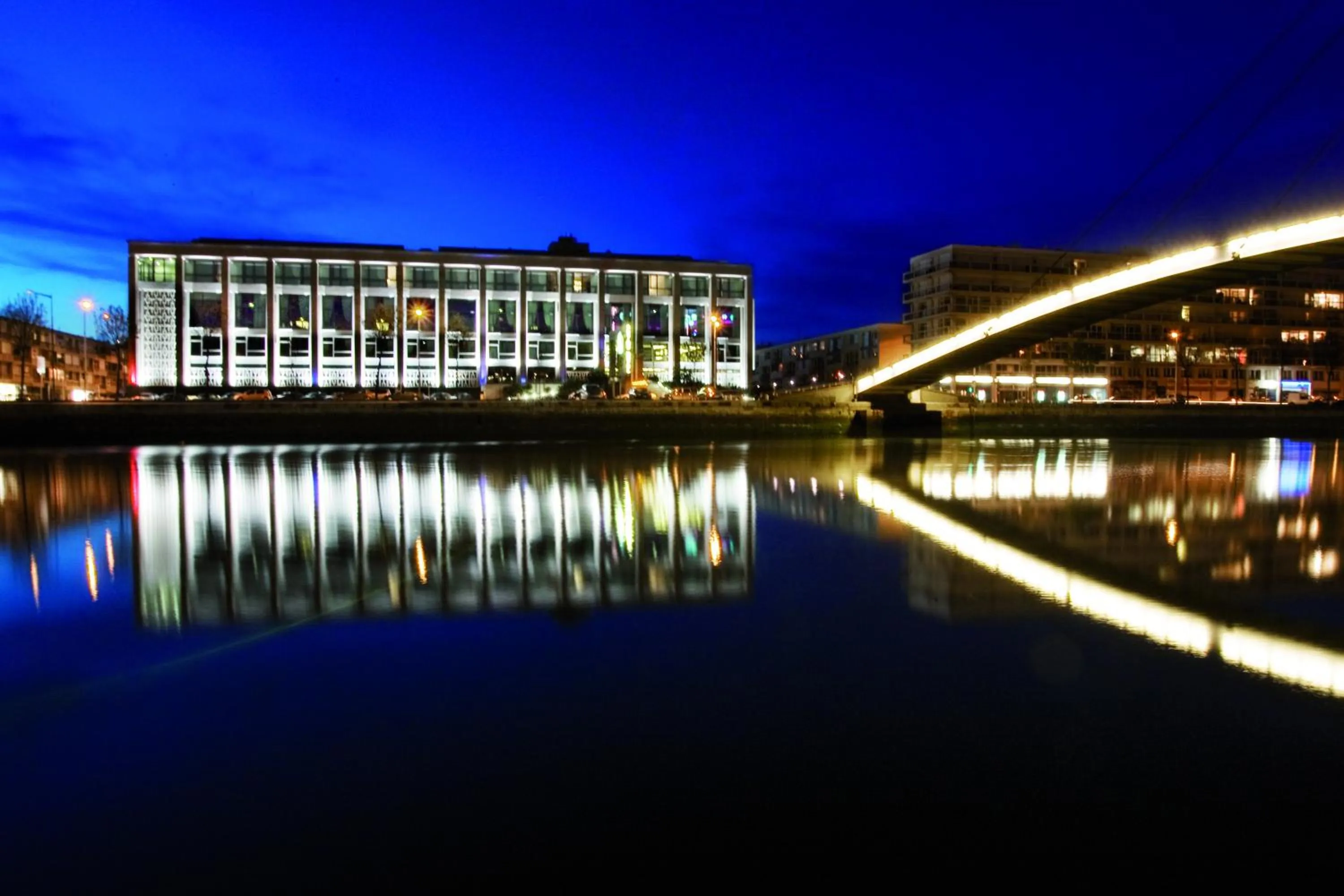 Facade/entrance in Hotel Spa Le Pasino