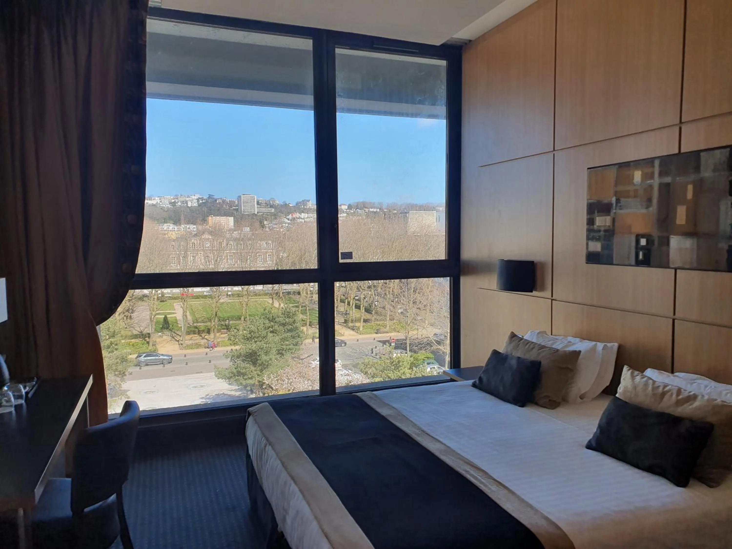 City view, Bed in Hotel Spa Le Pasino