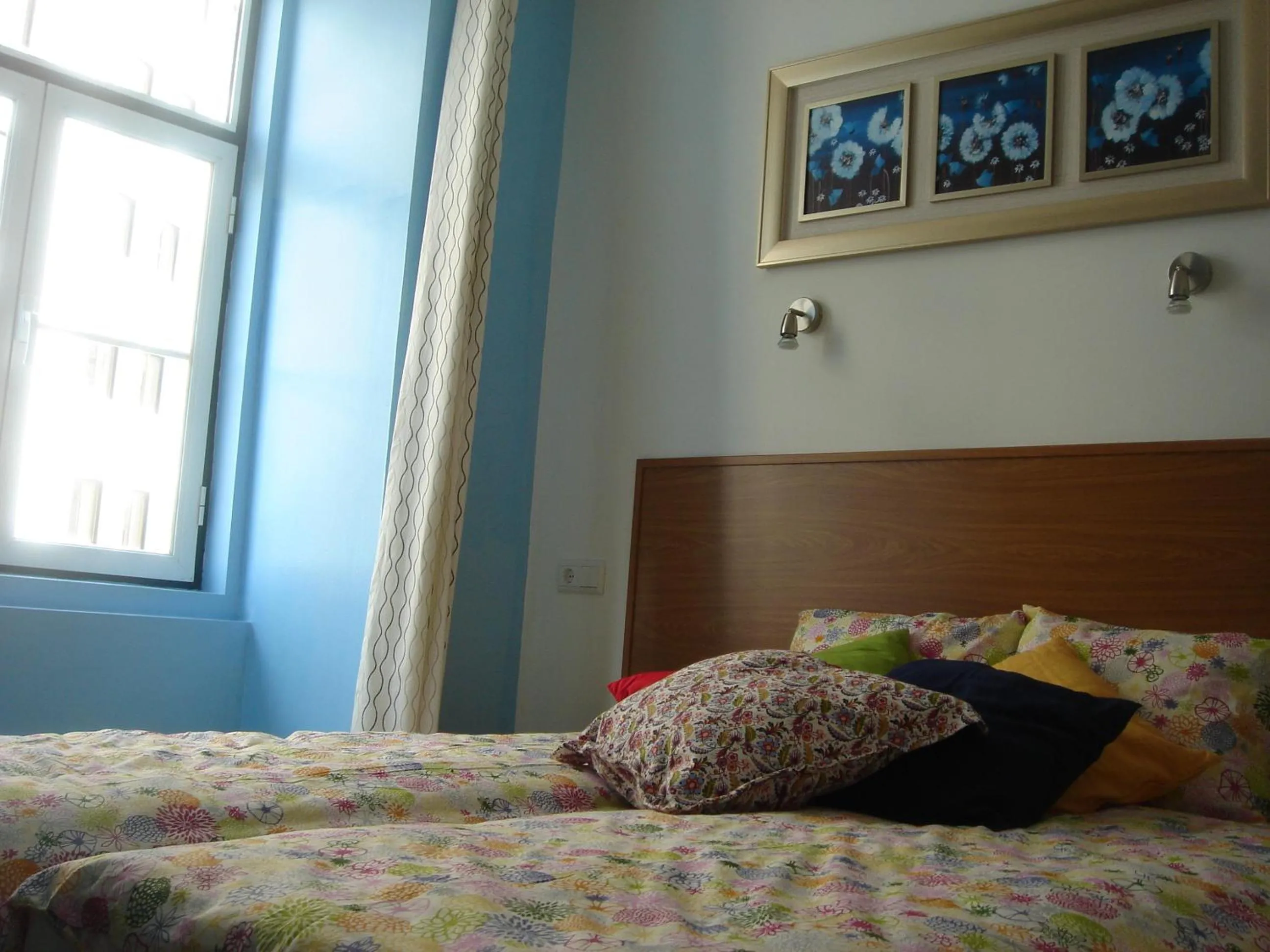 Bedroom, Bed in Baixa GuestHouse