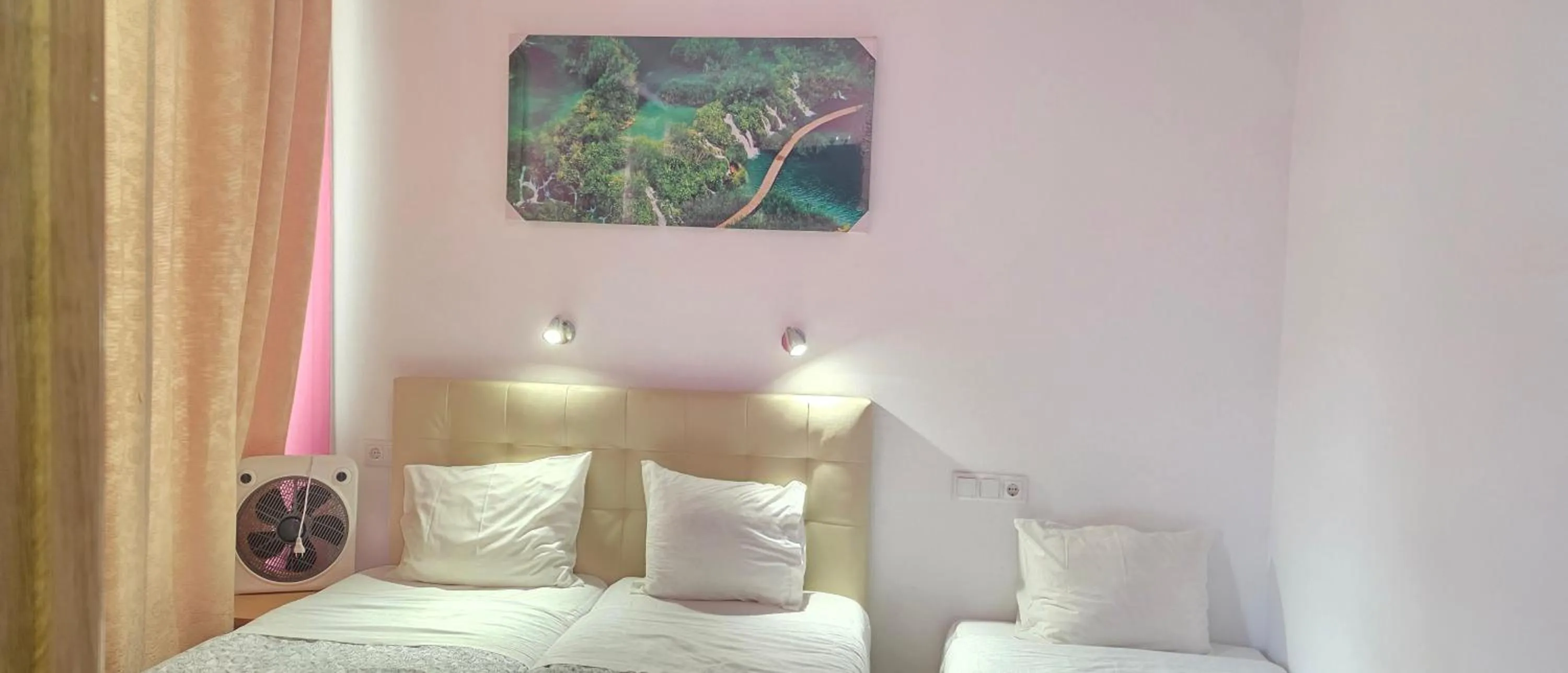 Bed in Baixa GuestHouse