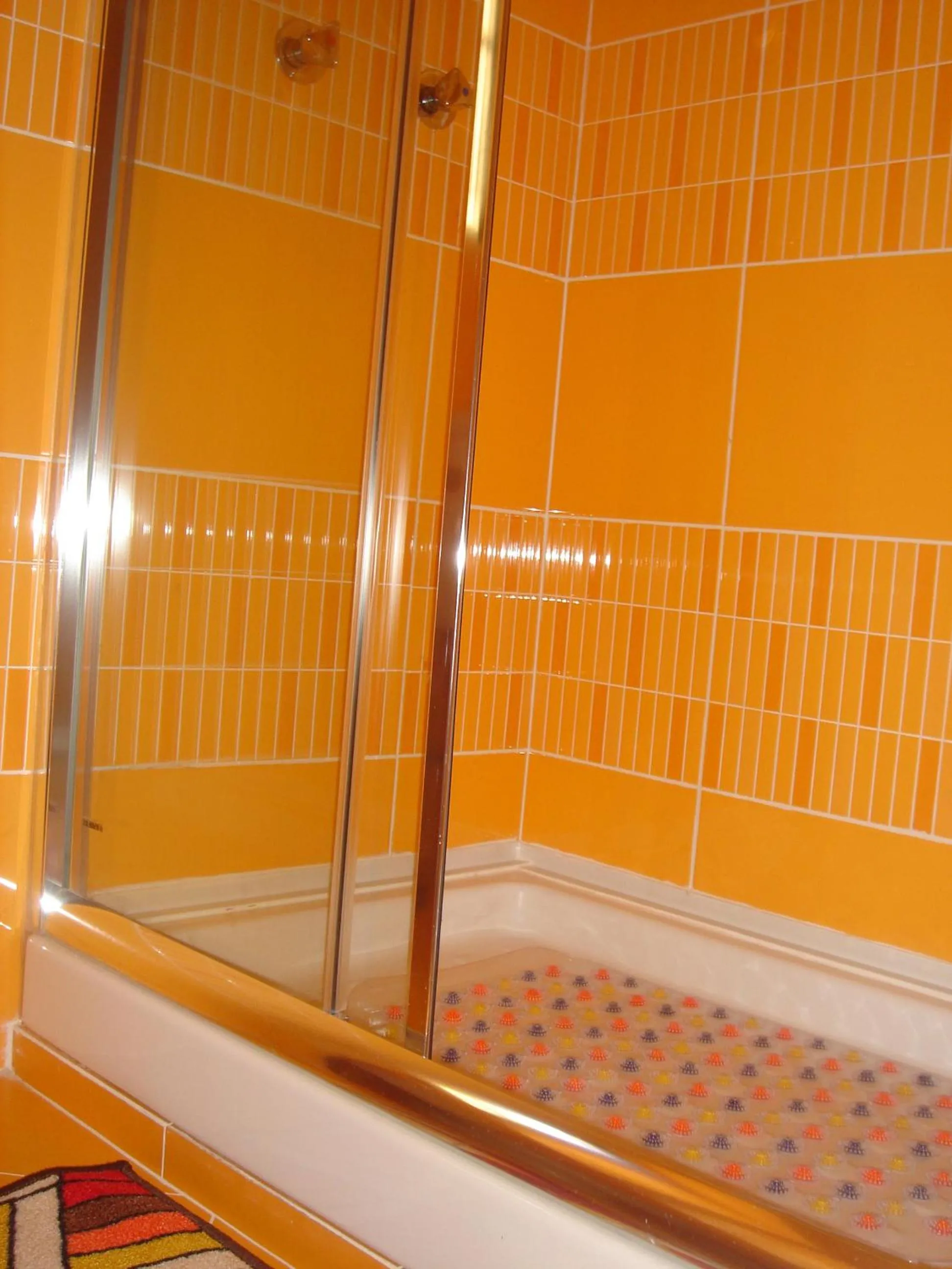 Bathroom in Baixa GuestHouse
