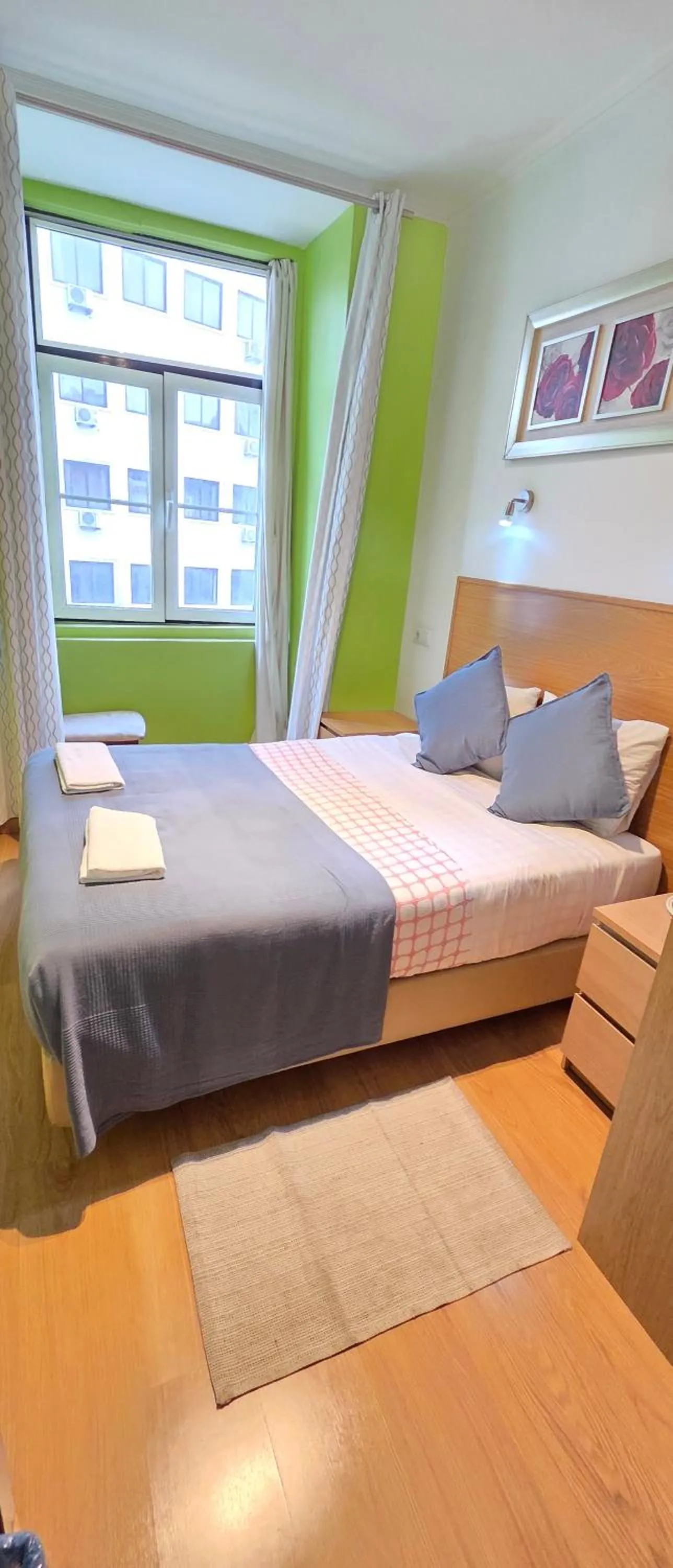 Bed in Baixa GuestHouse