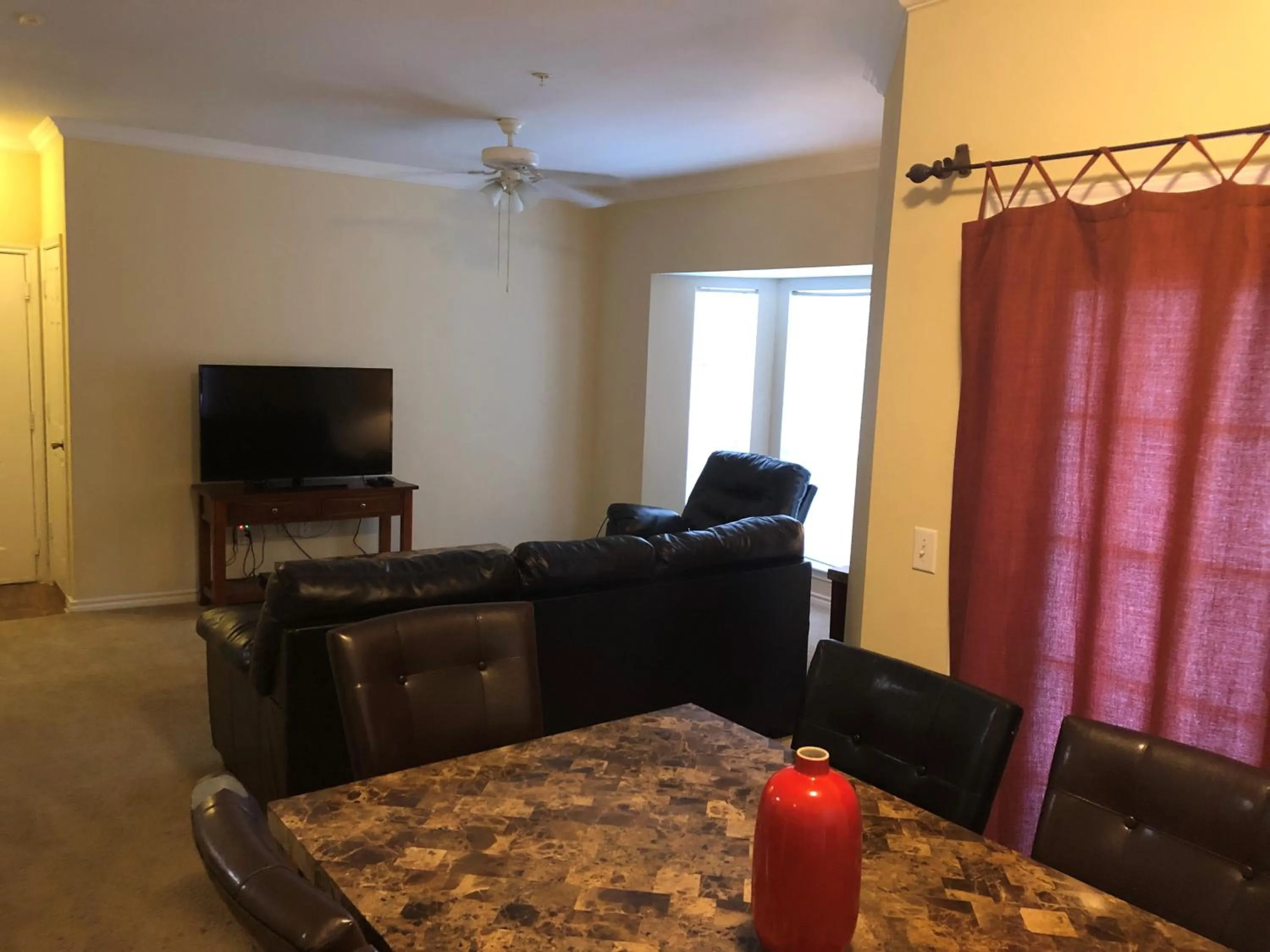 Living room in The Reside Fully Furnished Condos - Medical Stays Welcome