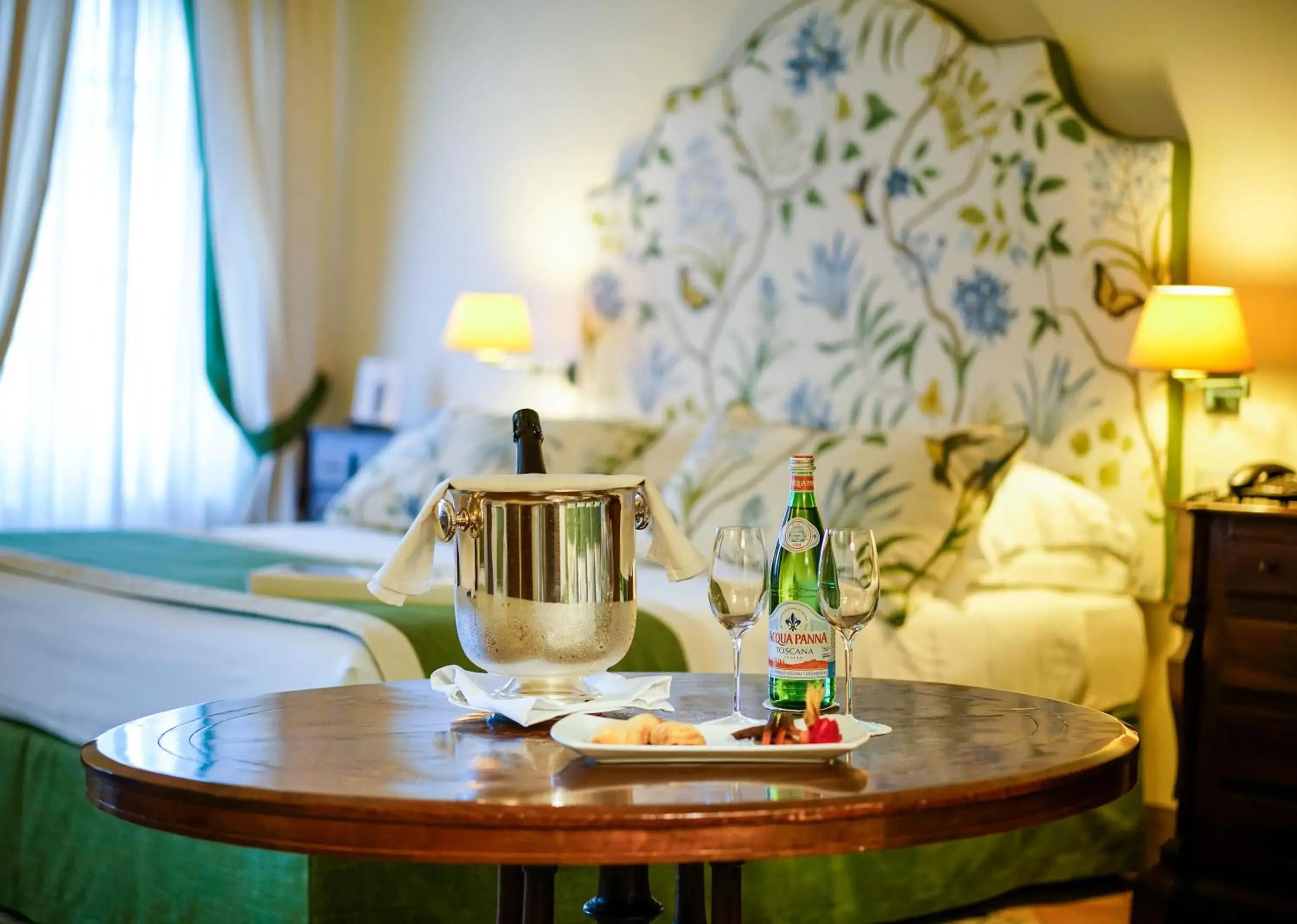 Photo of the whole room, Bed in Hotel Villa Cimbrone Photo of the whole room, Bed in Hotel Villa Cimbrone