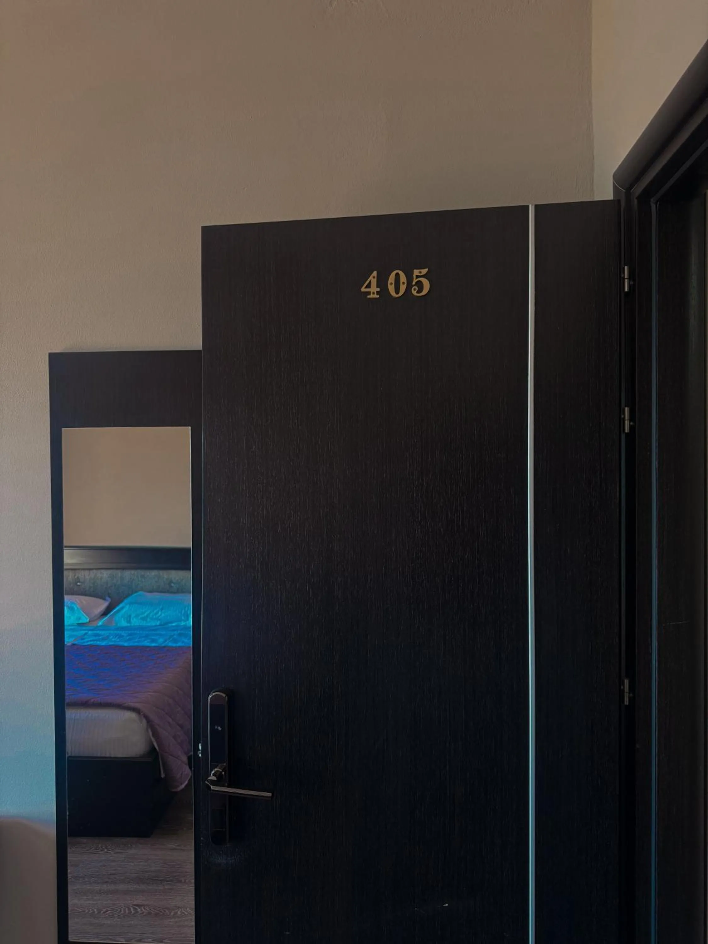 Bedroom, Bed in New Heaven Hotel