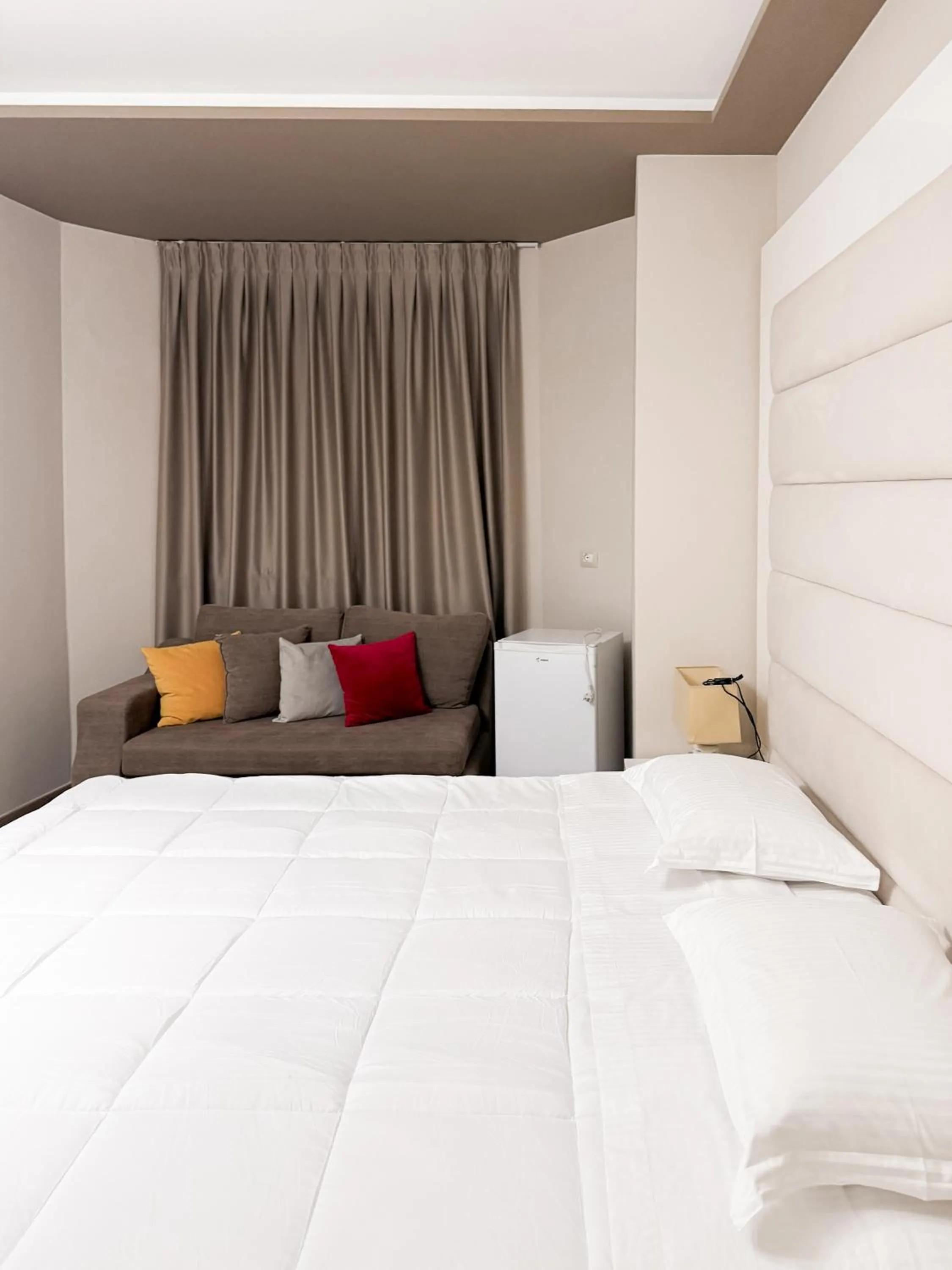 Bedroom, Bed in New Heaven Hotel
