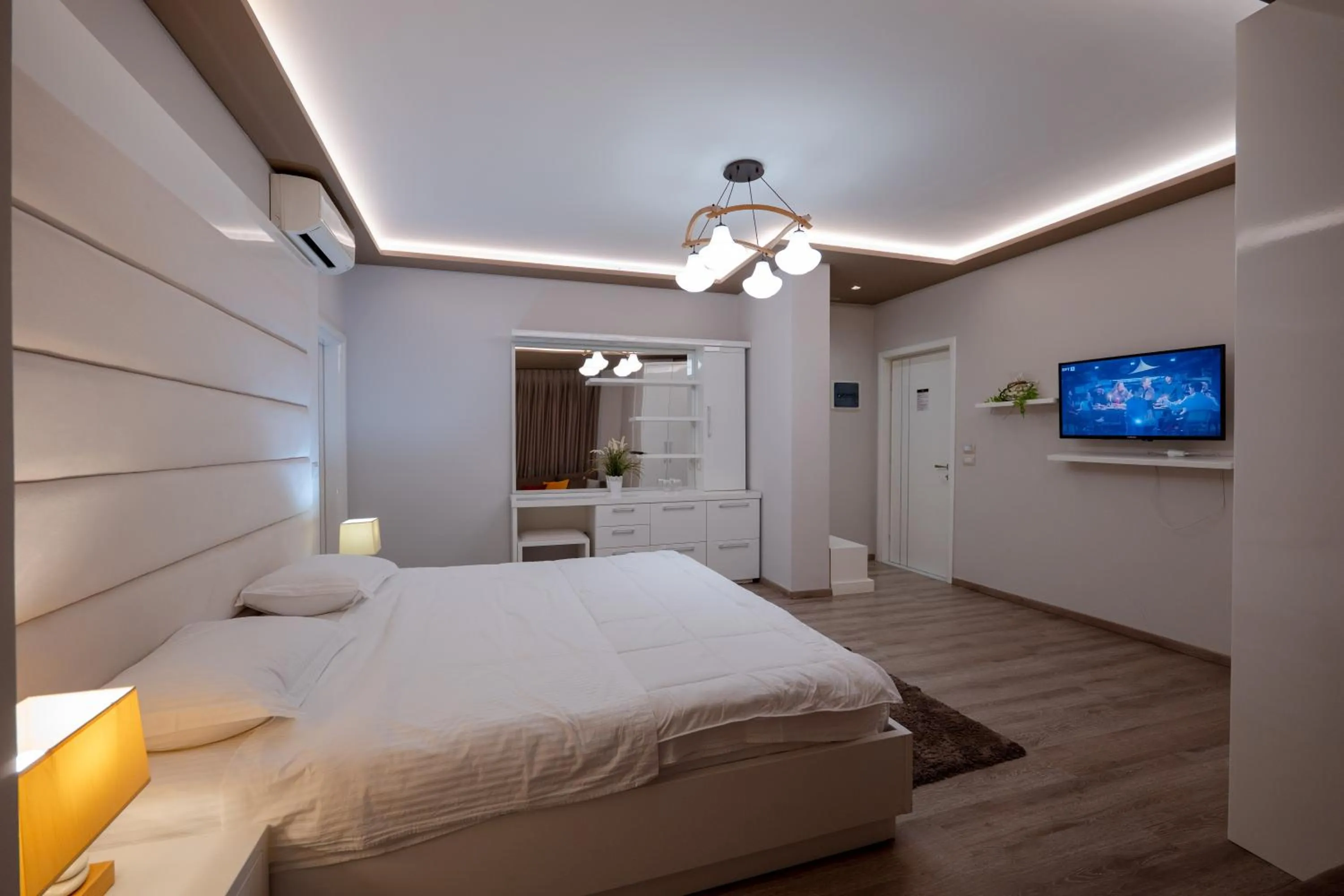 Bed in New Heaven Hotel