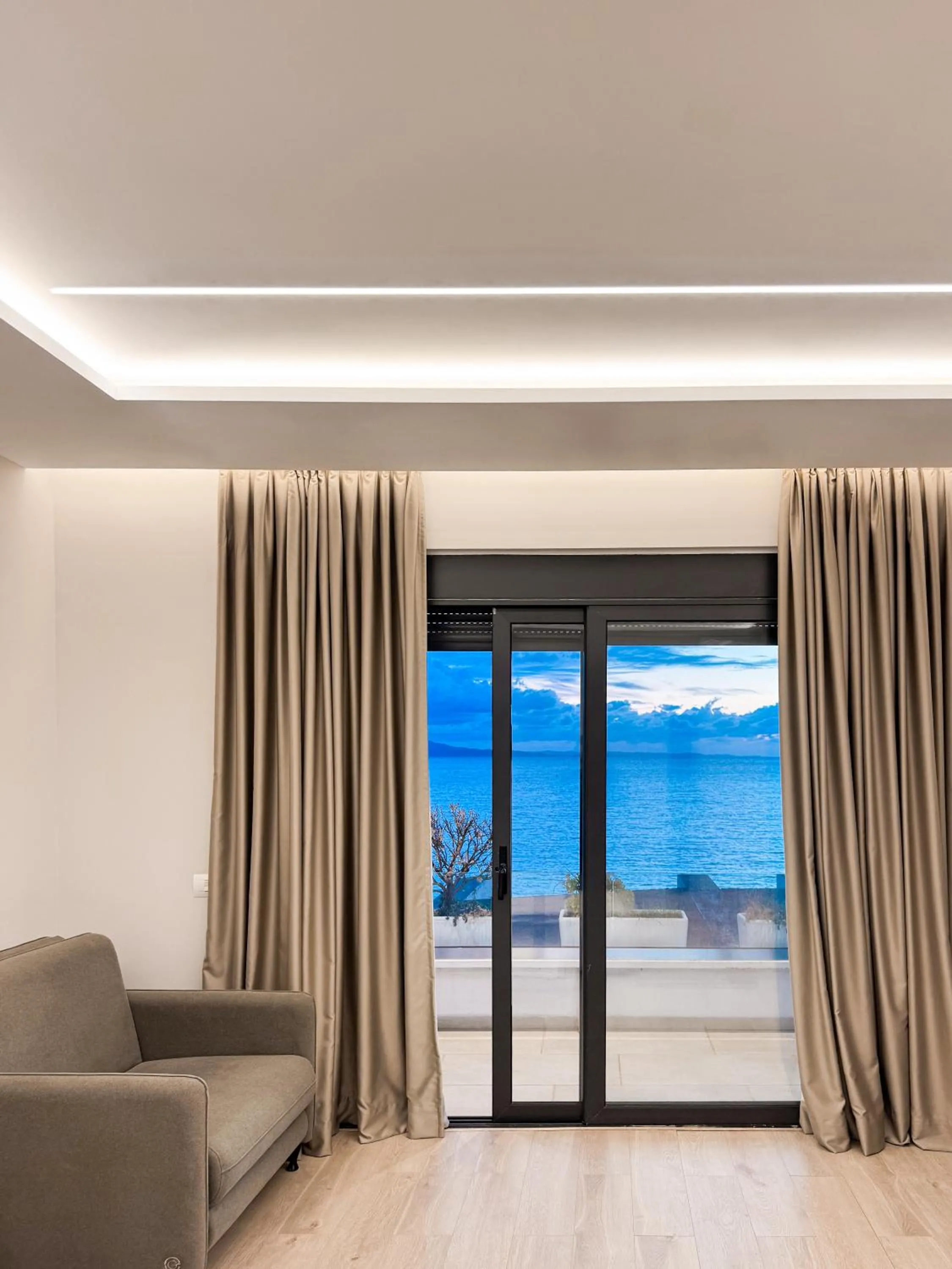 Sea view in New Heaven Hotel
