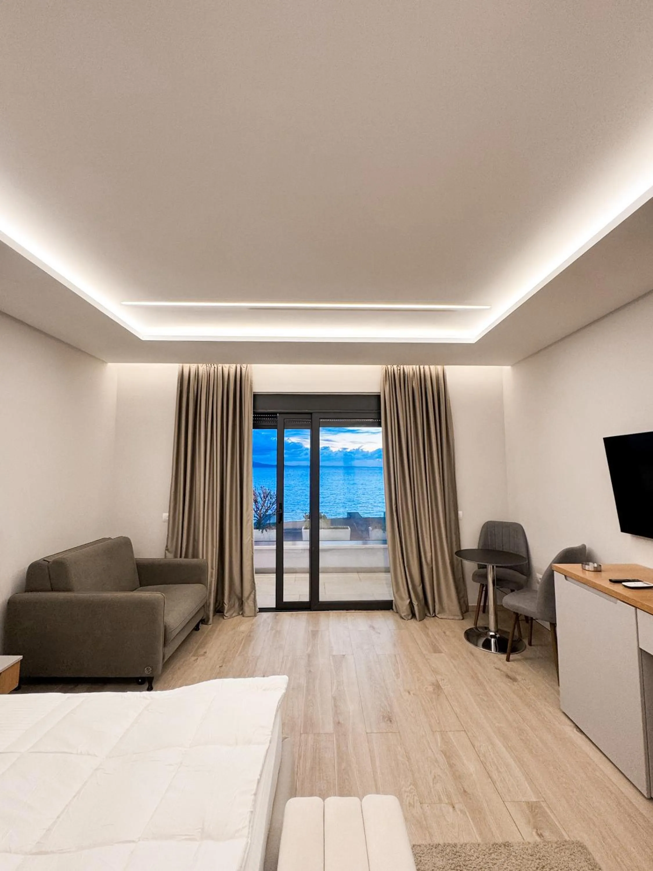 Bedroom in New Heaven Hotel