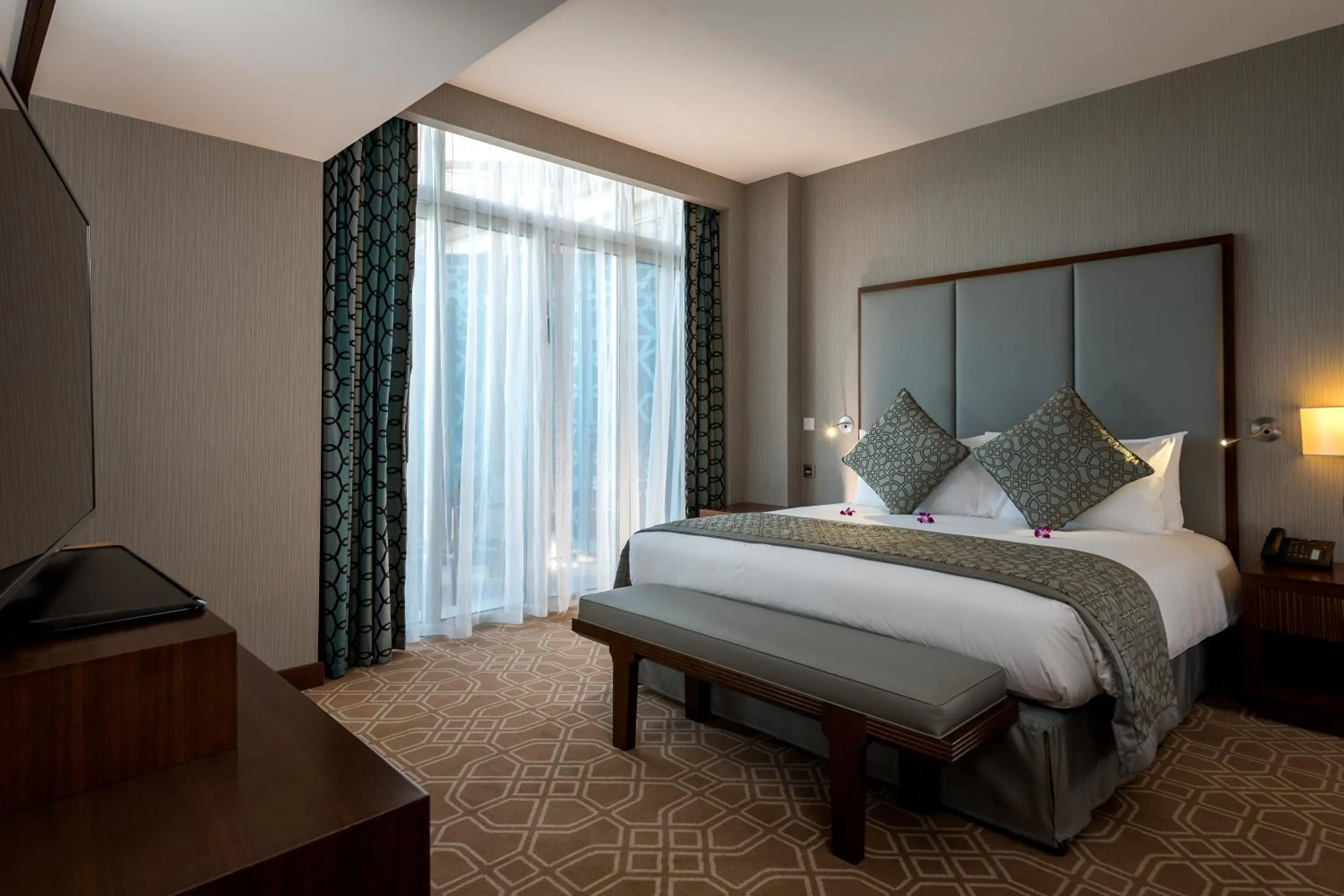 Photo of the whole room, Bed in Crowne Plaza Duqm by IHG