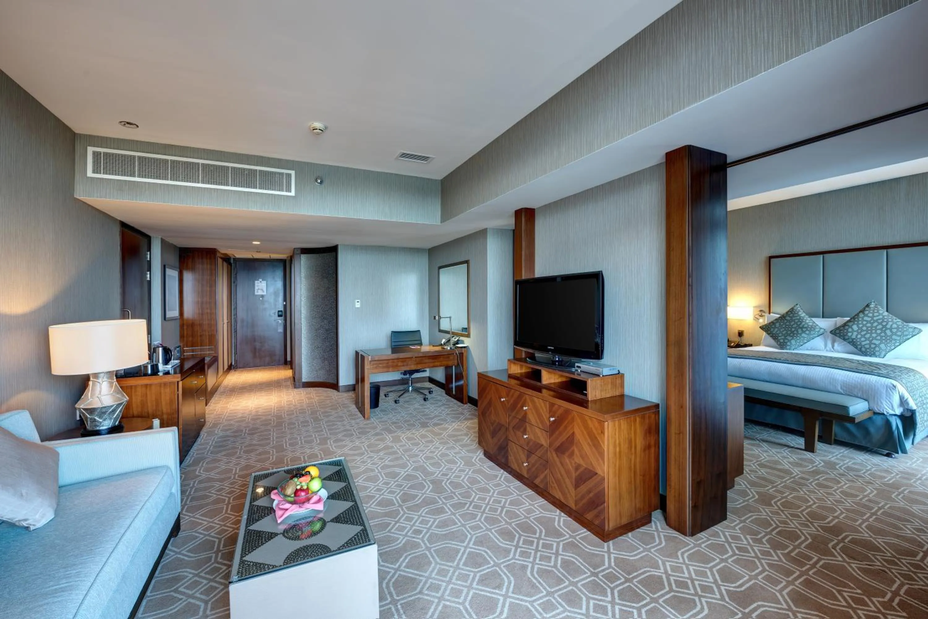 Bedroom, Bed in Crowne Plaza Duqm by IHG