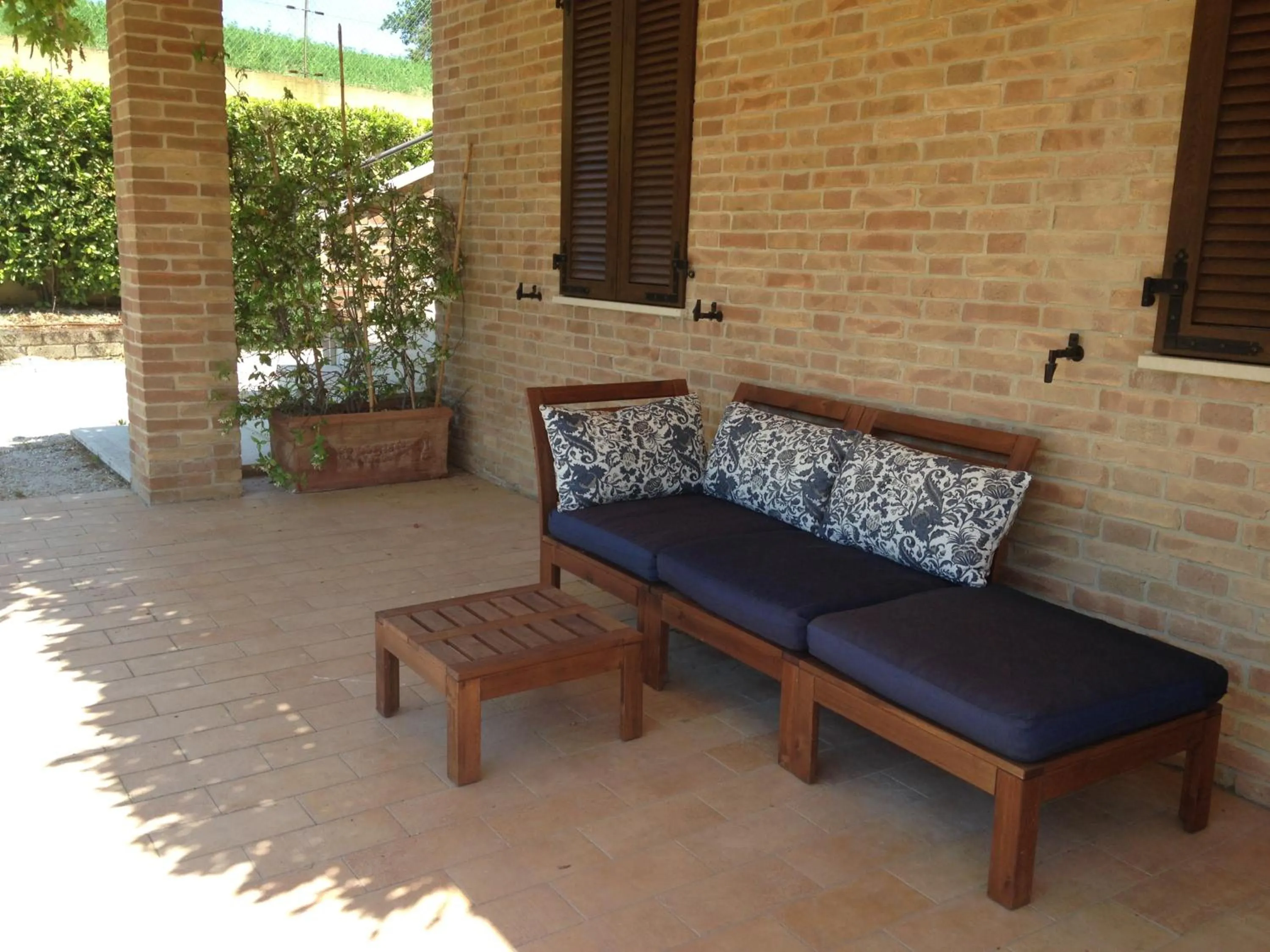 Garden in Cumana Blu Apartments