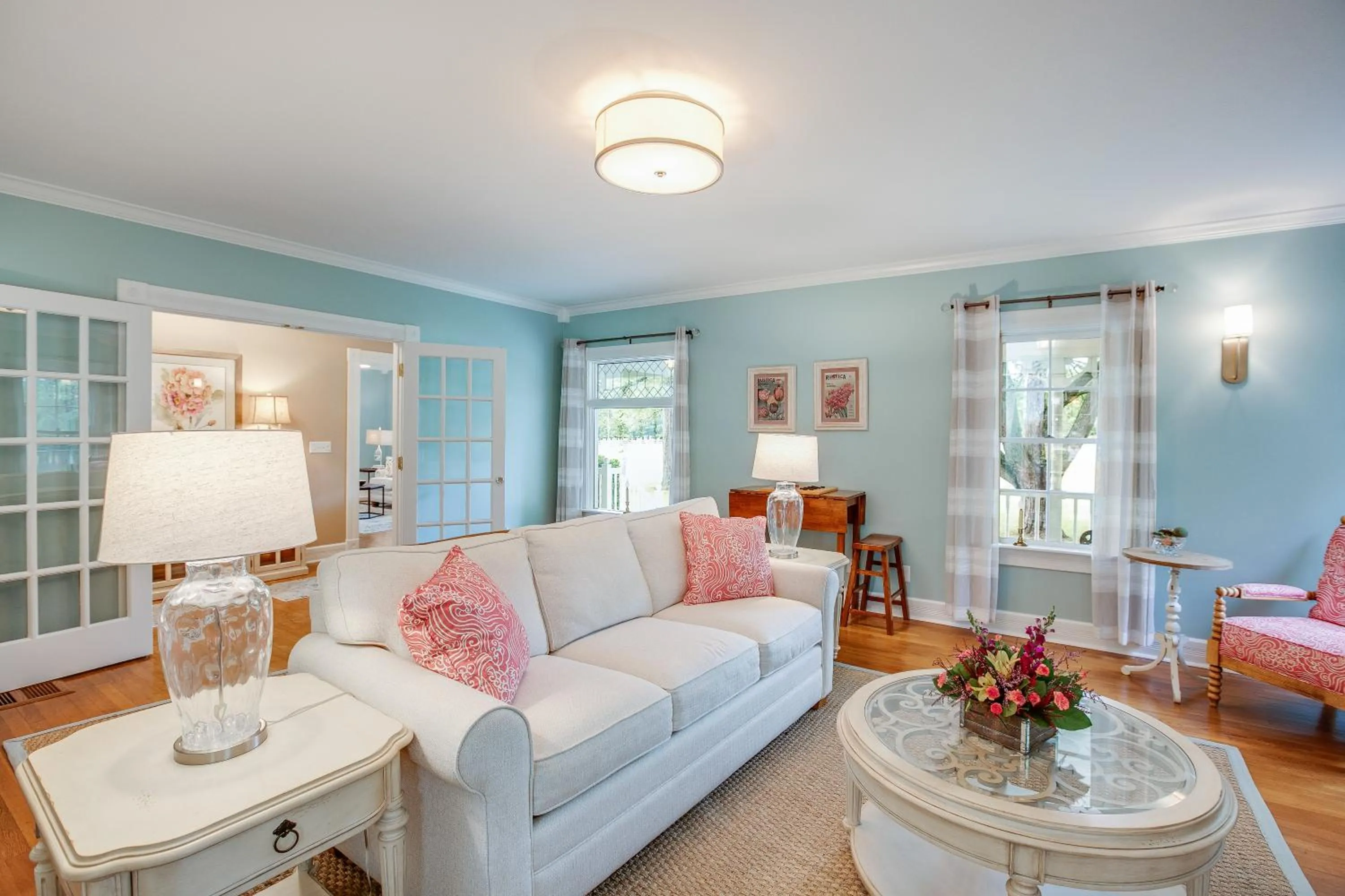 Breakfast in Biddle Point Inn