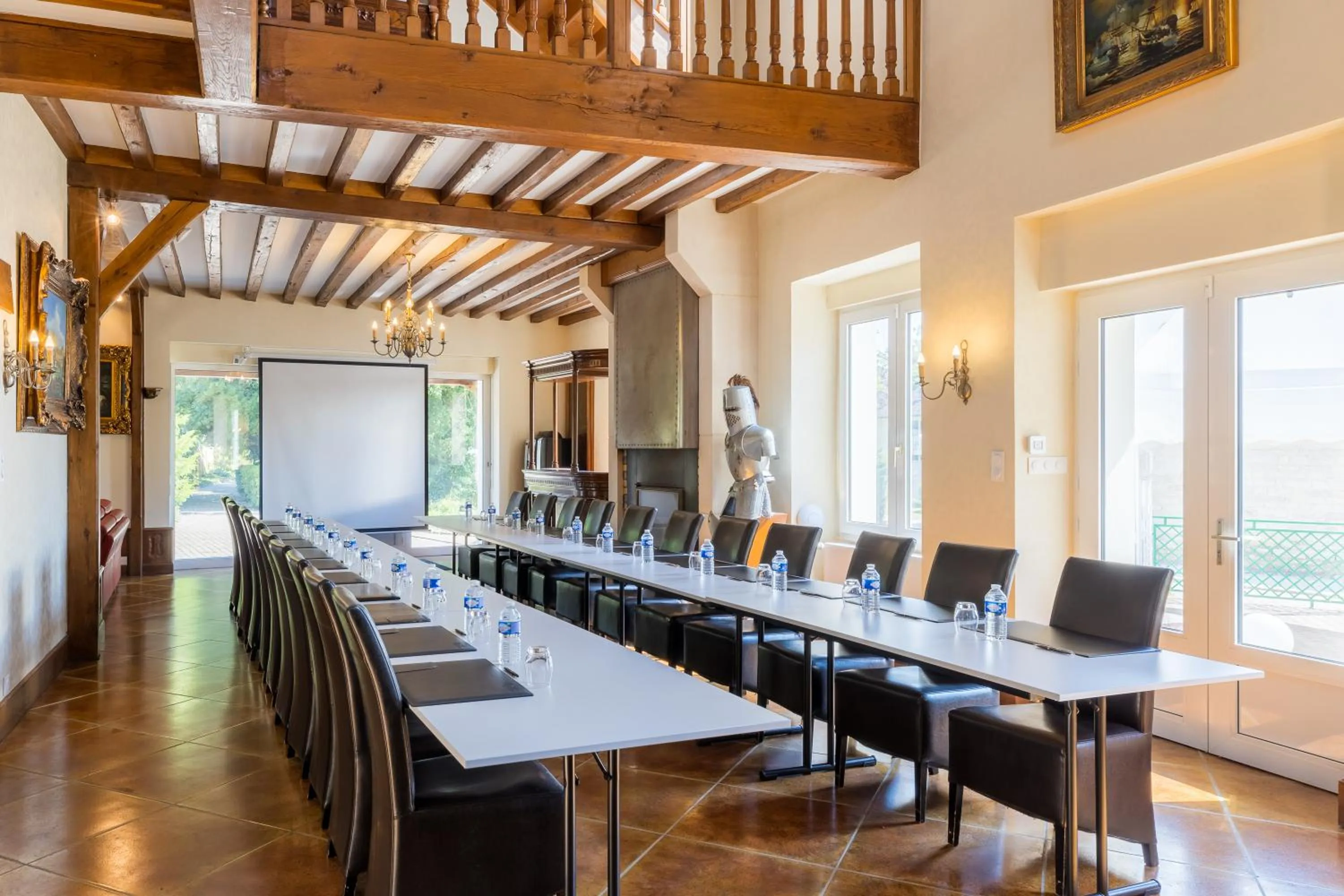 Seating area in Le Moulin Du Landion Hôtel et Spa