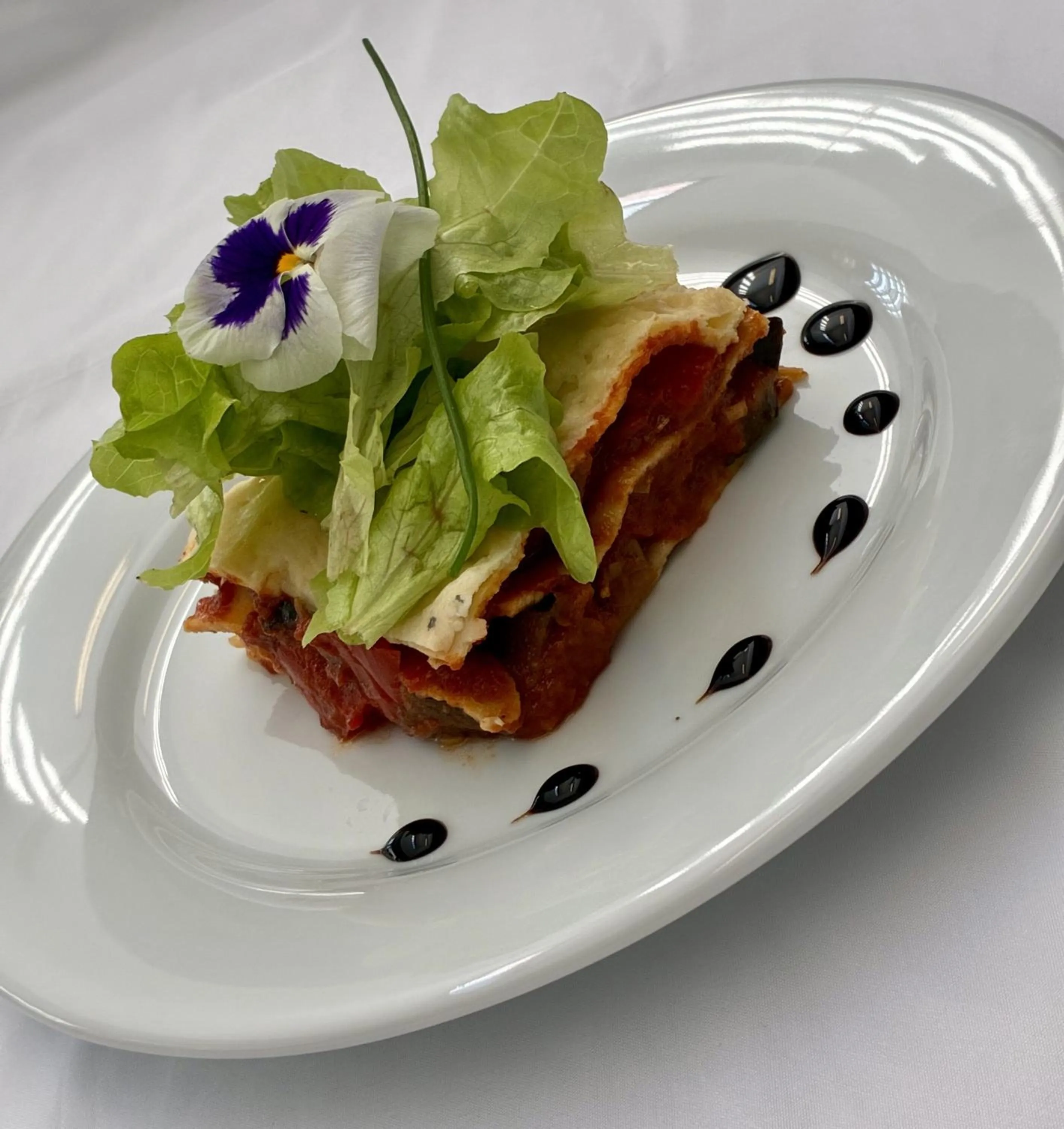 Restaurant/places to eat in Le Moulin Du Landion Hôtel et Spa