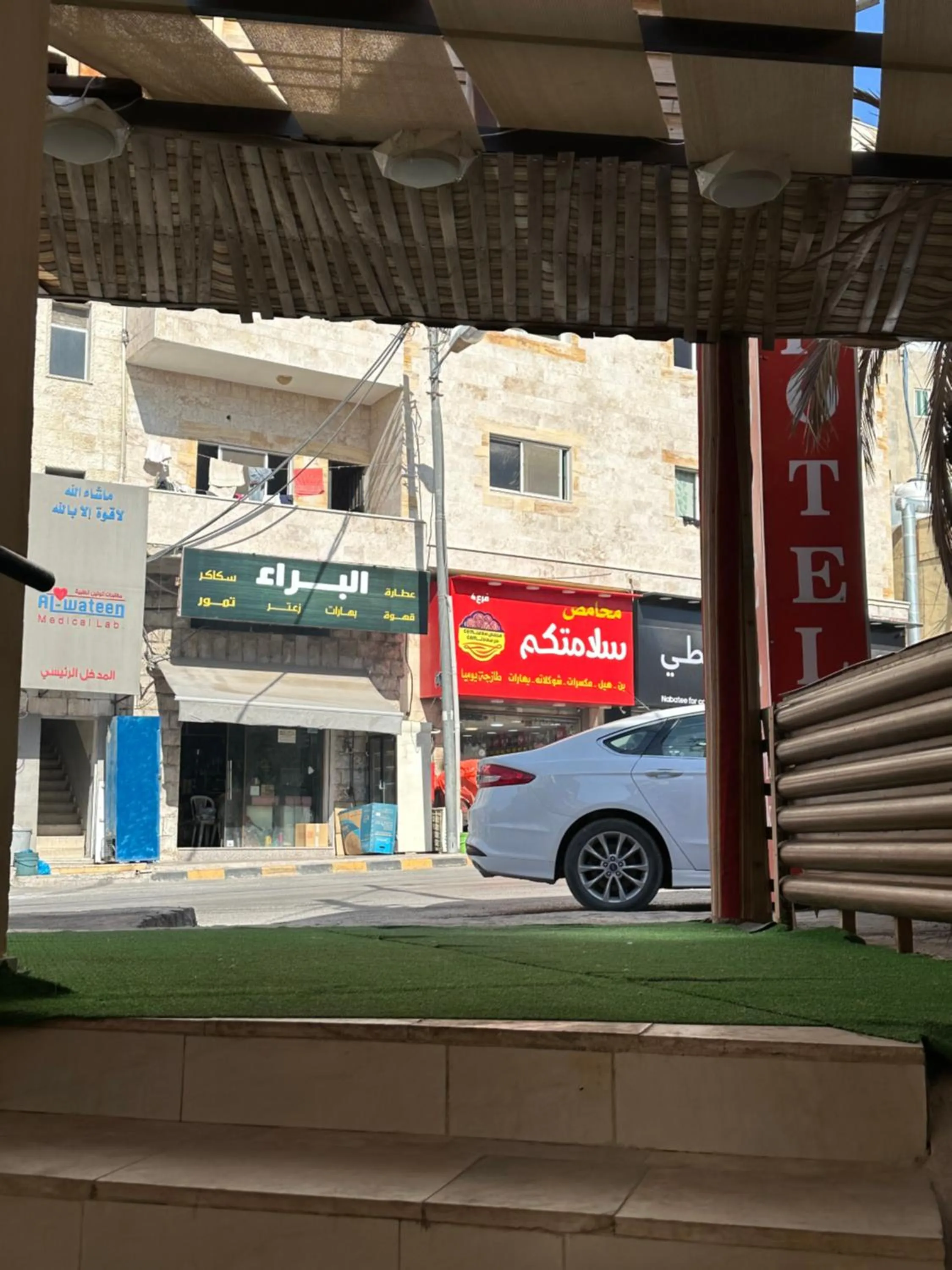 Property building in Petra Town Check-Inn