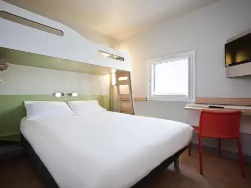 ibis budget Pontault Combault RN4 Marne La Vallée ibis budget Pontault Combault RN4 Marne La Vallée