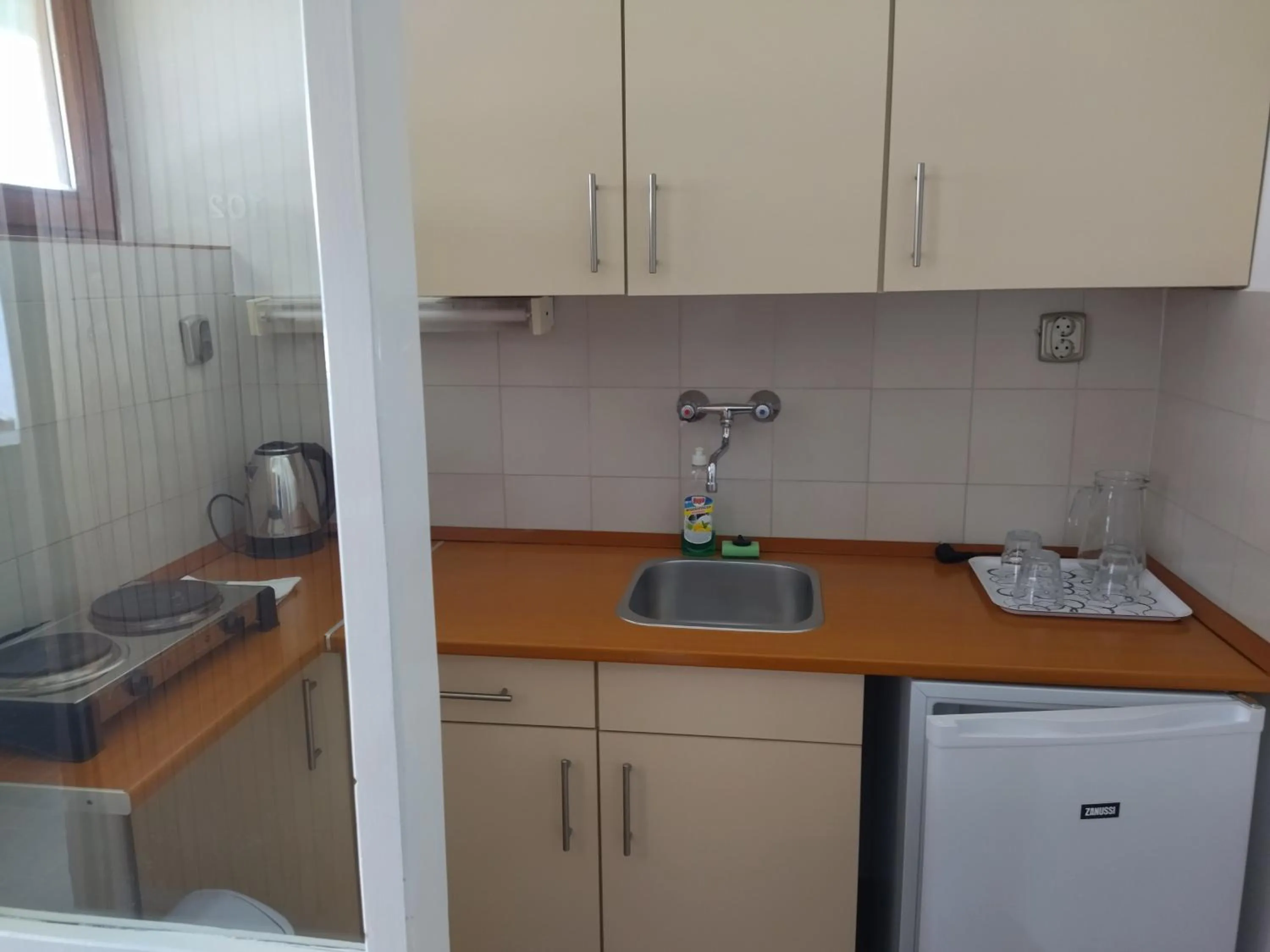 Kitchen or kitchenette in Viking Hotel