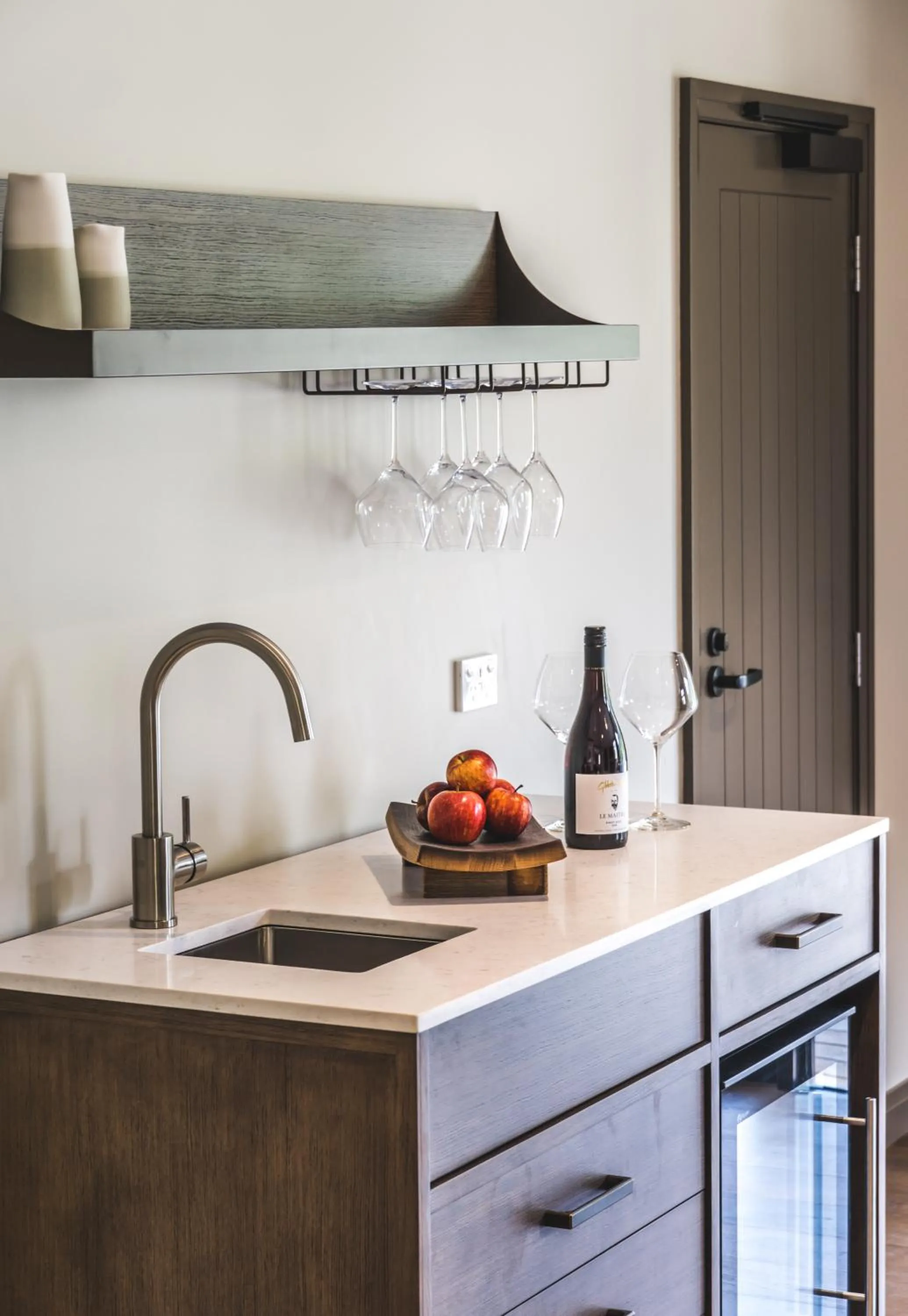 Kitchen or kitchenette in Gibbston Valley Lodge and Spa