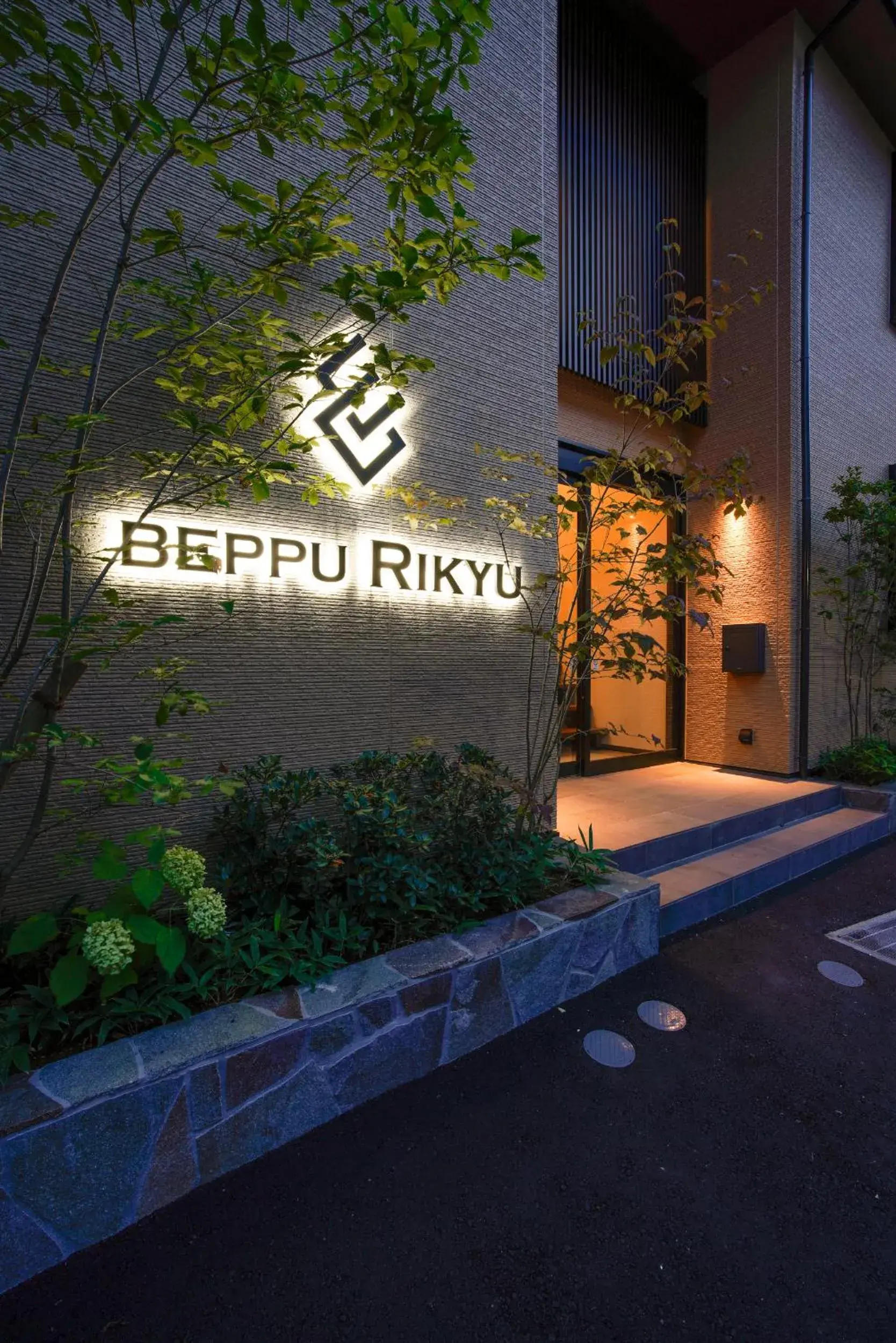 Facade/entrance in BEPPU RIKYU Facade/entrance in BEPPU RIKYU