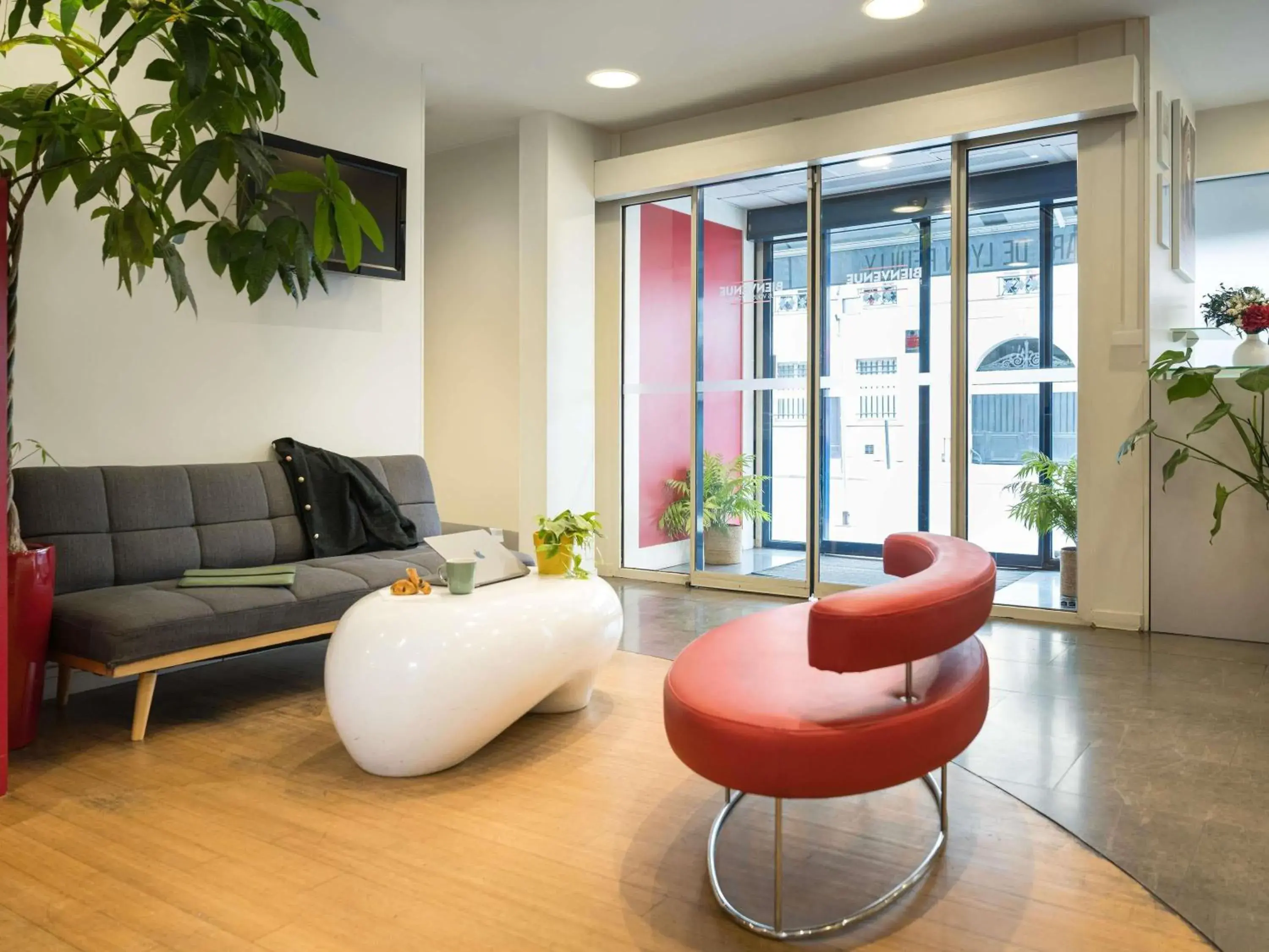 Property building in ibis Paris Gare de Lyon Reuilly Property building in ibis Paris Gare de Lyon Reuilly