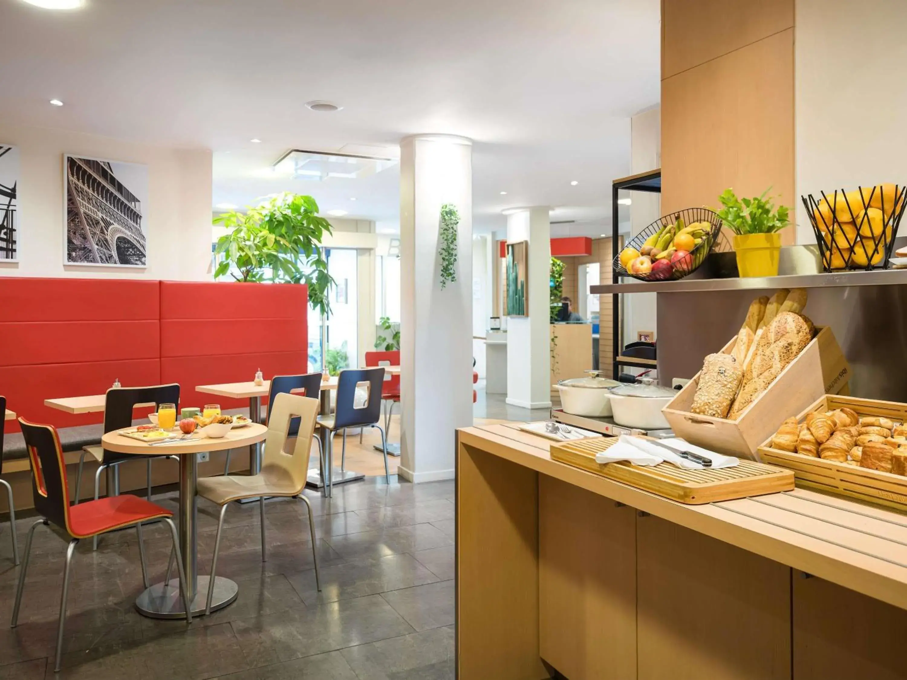 Property building in ibis Paris Gare de Lyon Reuilly Property building in ibis Paris Gare de Lyon Reuilly