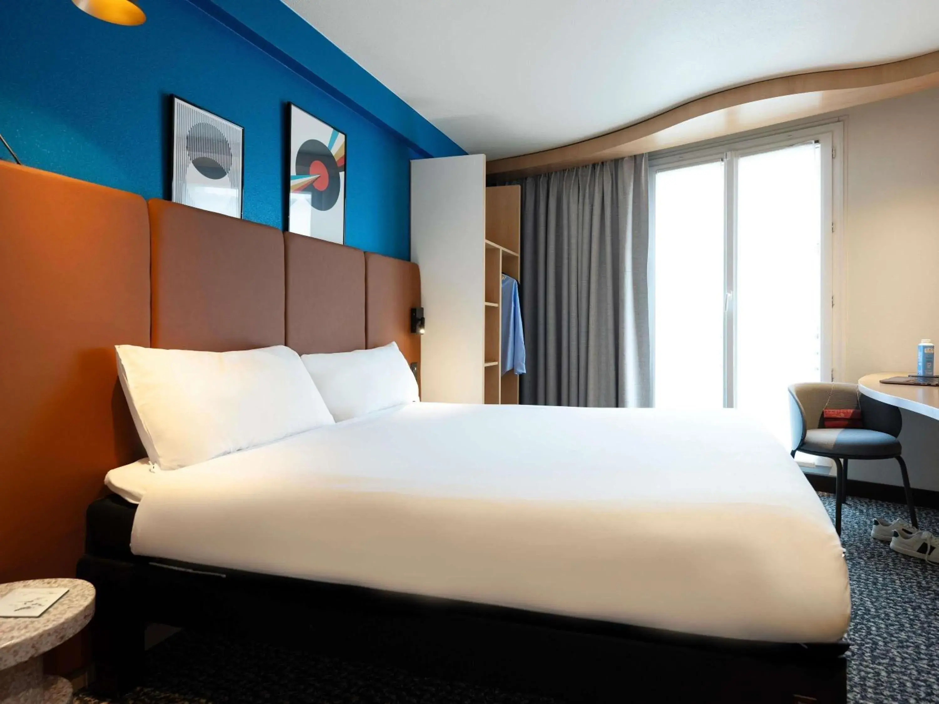 Property building, Bed in ibis Paris Gare de Lyon Reuilly Property building, Bed in ibis Paris Gare de Lyon Reuilly