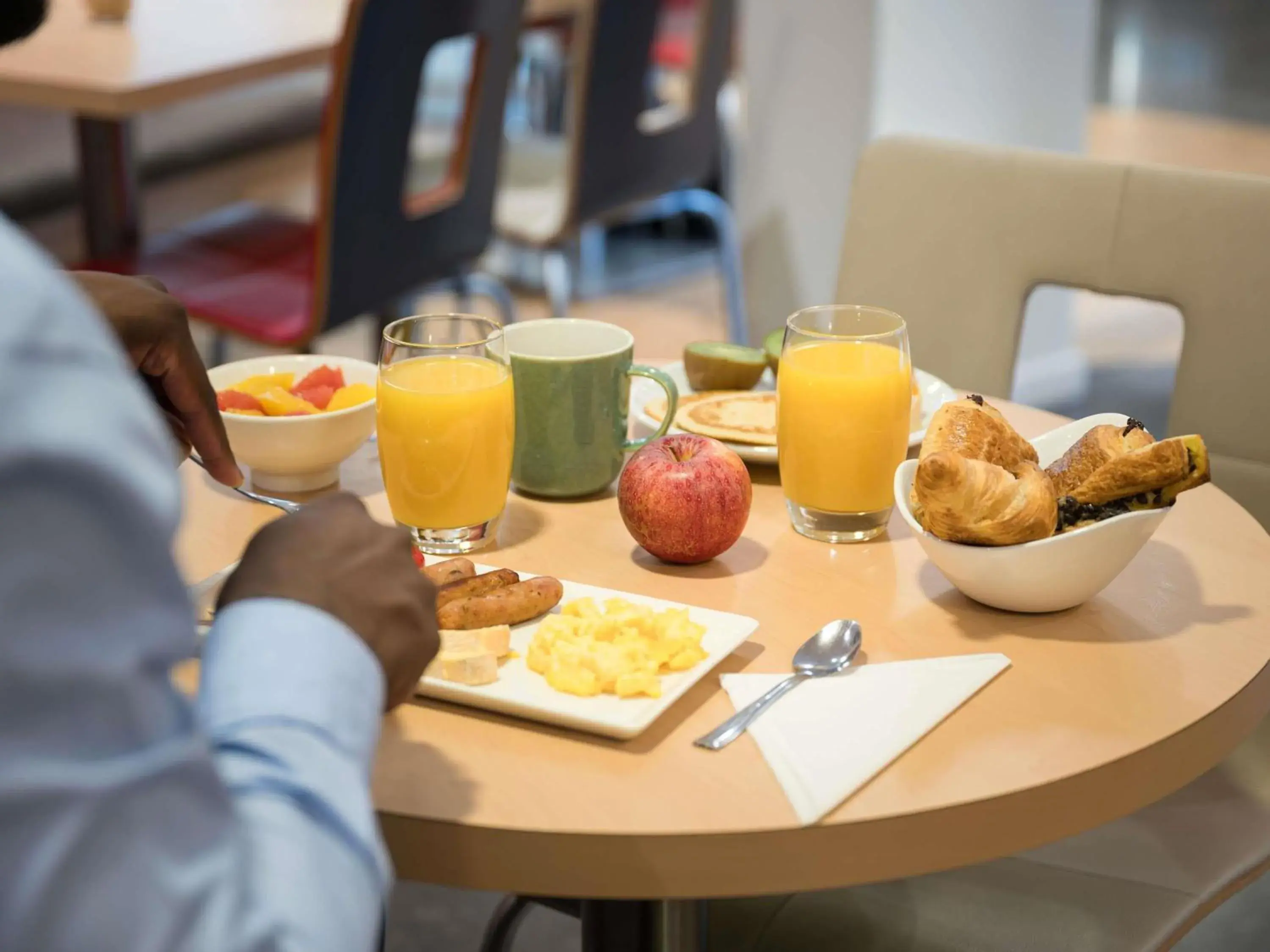 Breakfast in ibis Paris Gare de Lyon Reuilly Breakfast in ibis Paris Gare de Lyon Reuilly