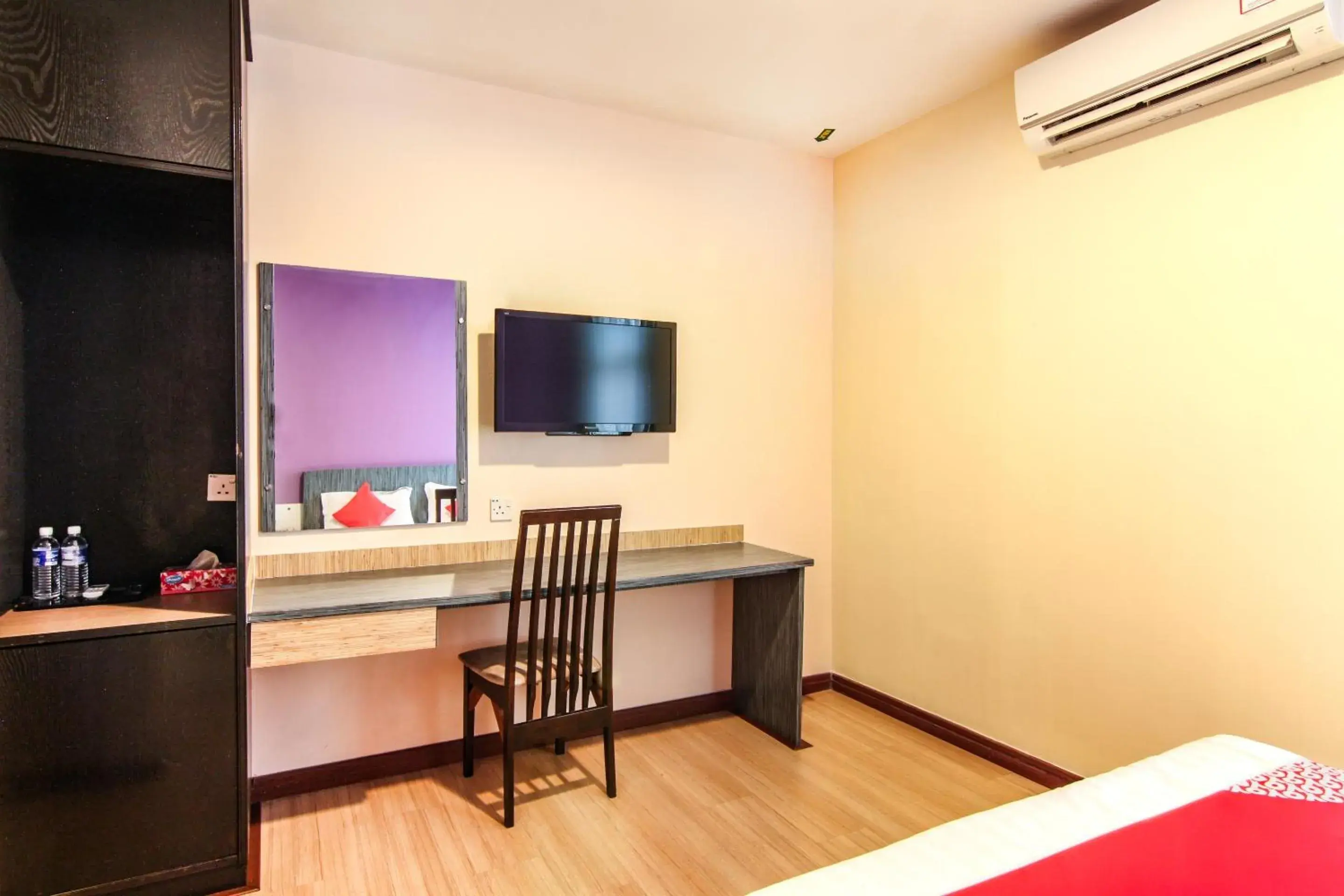 Deluxe King Room in Hotel O Esplanade Deluxe King Room in Hotel O Esplanade