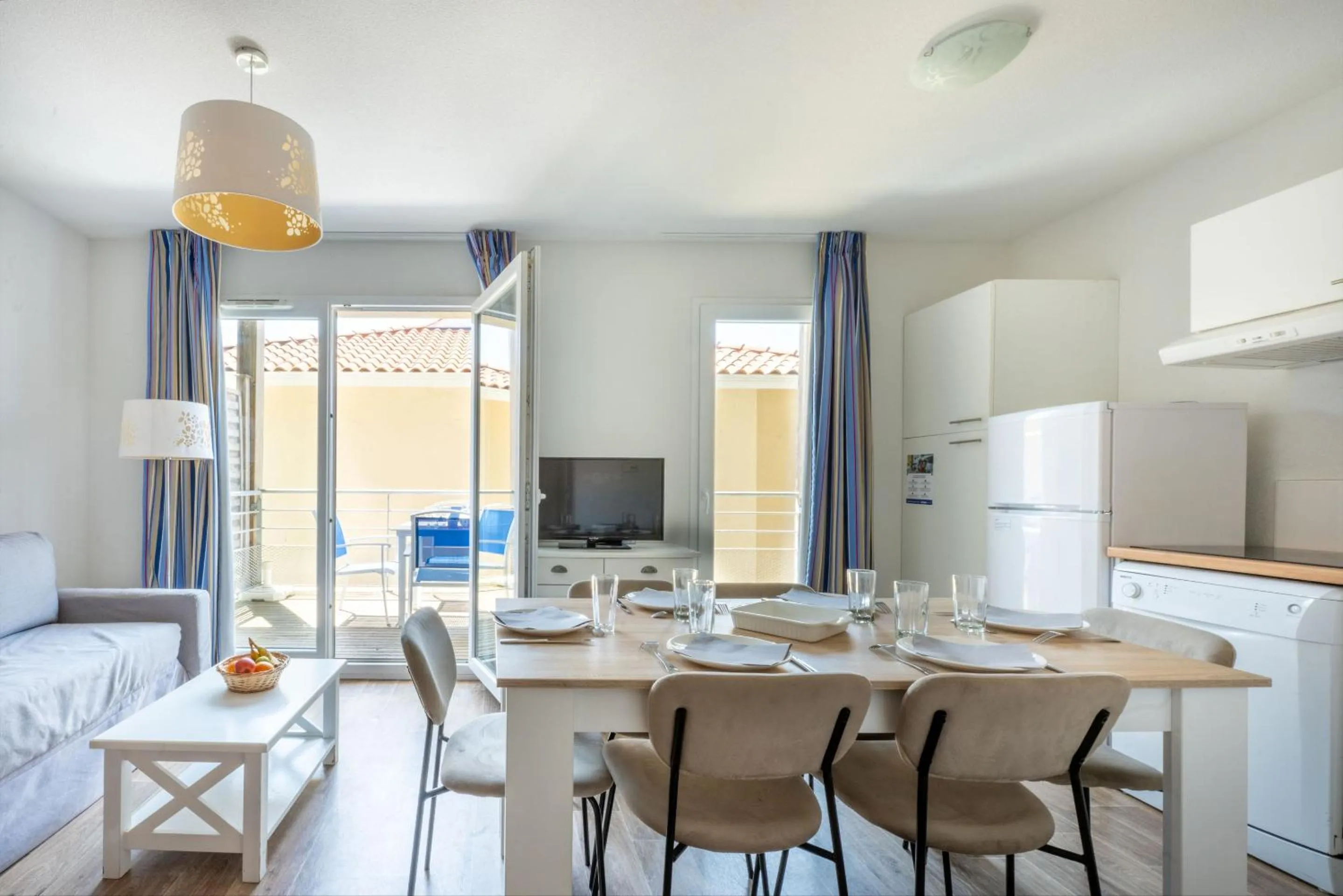 Dining area in Résidence Odalys Le Petit Pont