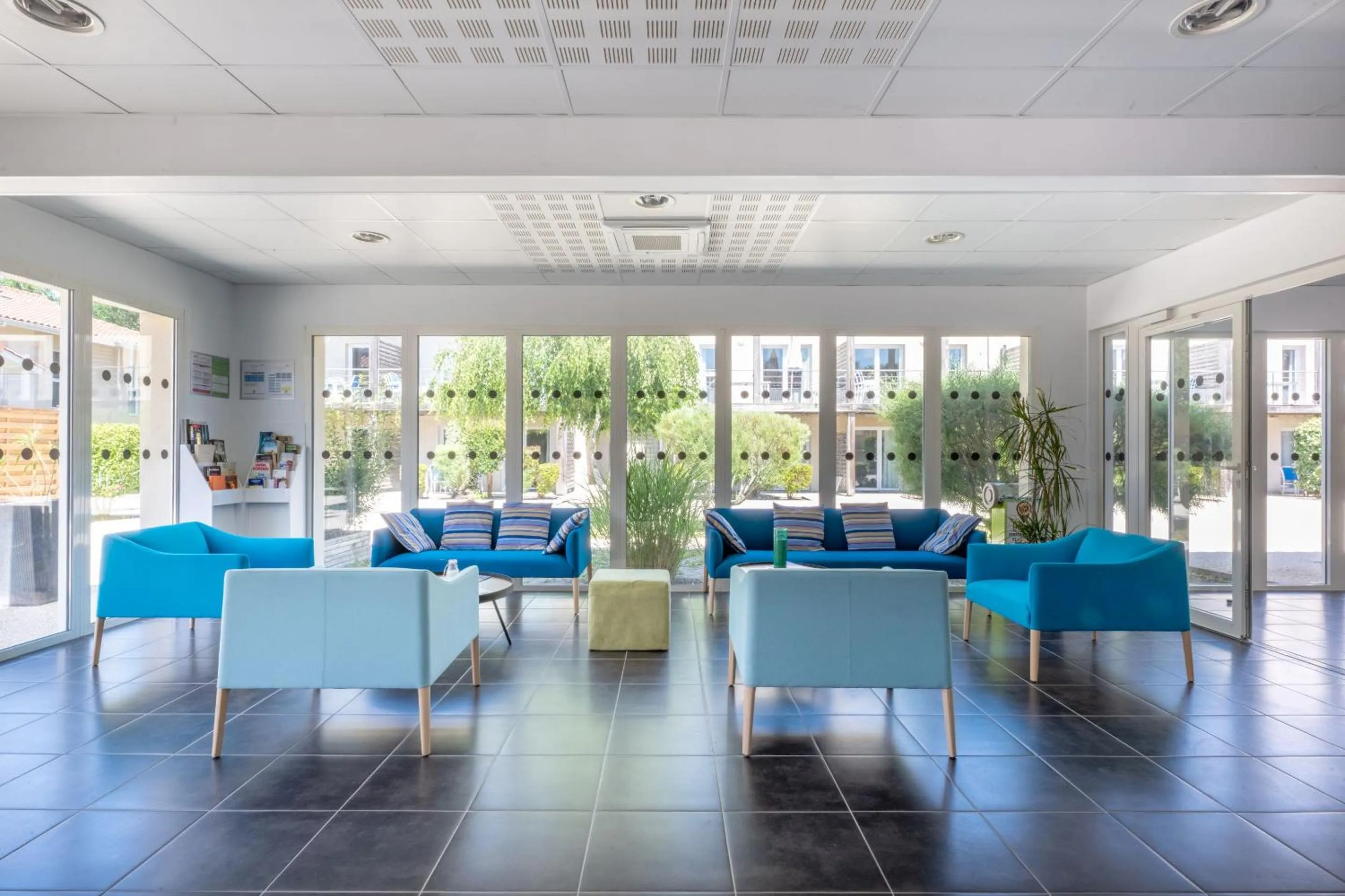 Lobby or reception in Résidence Odalys Le Petit Pont