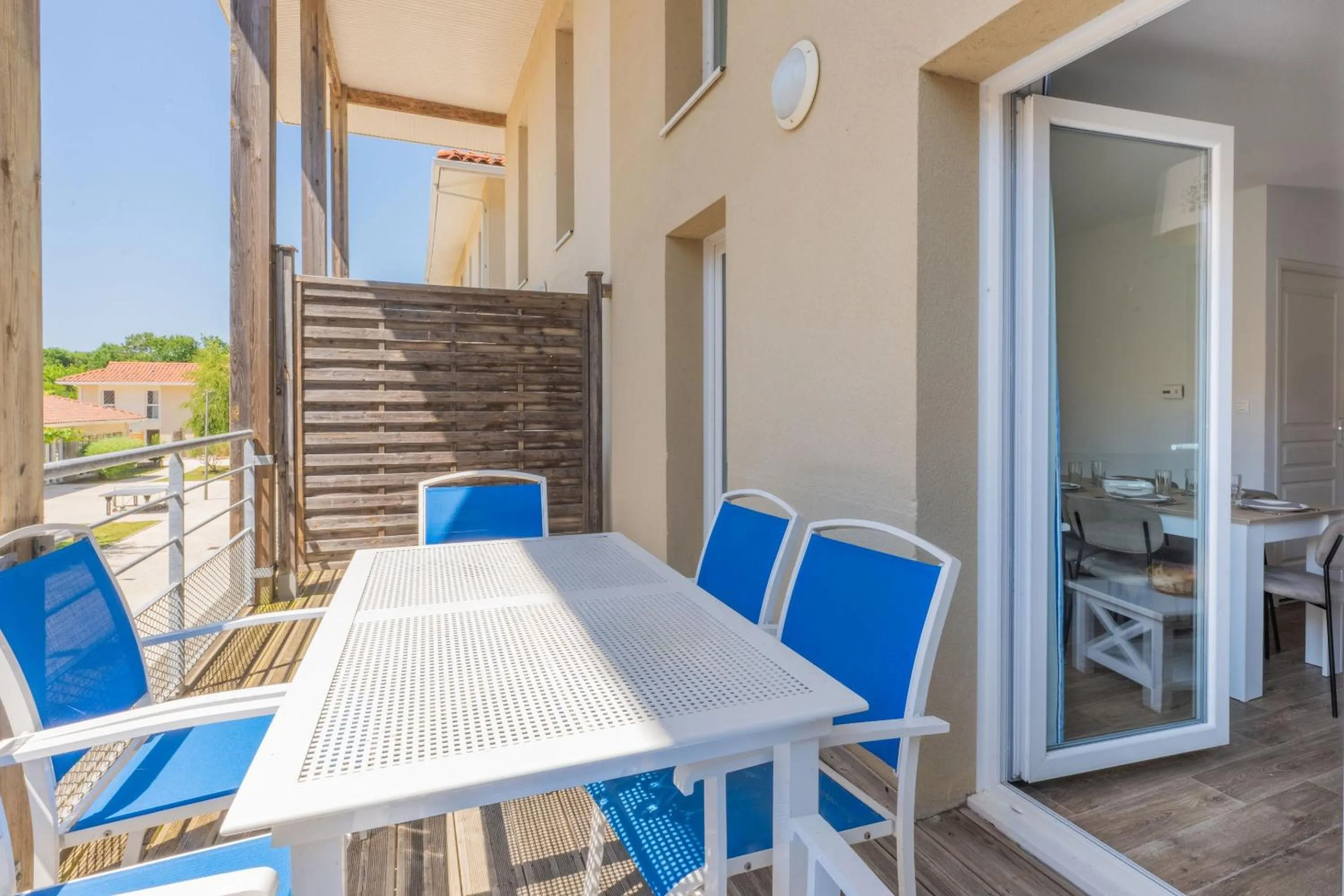 Balcony/Terrace in Résidence Odalys Le Petit Pont