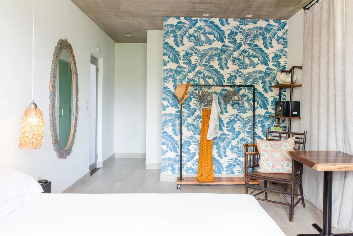 Bed in Numero Uno Beach House