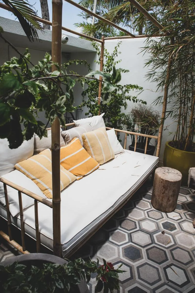 Bed in Numero Uno Beach House