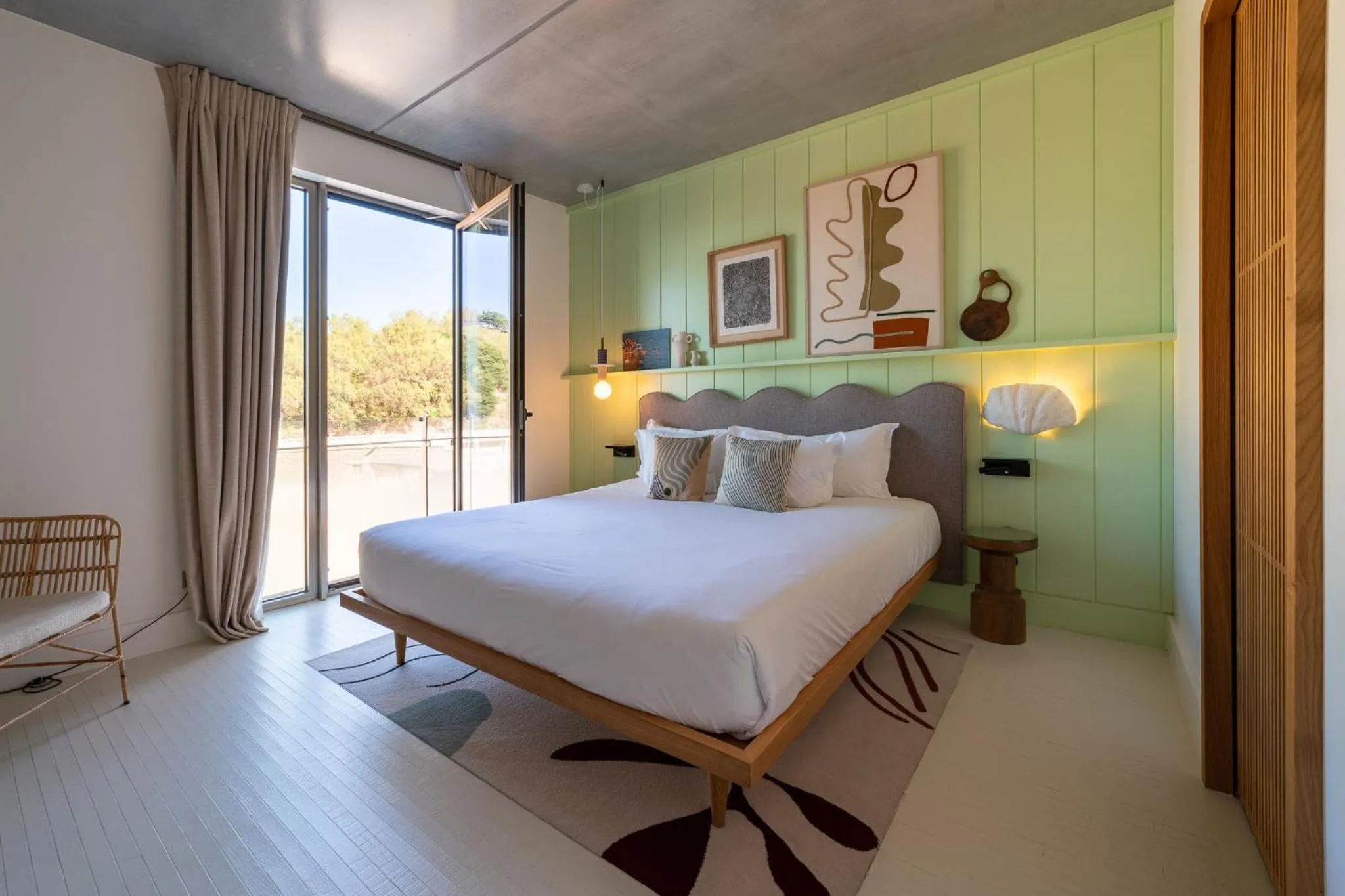 Photo of the whole room, Bed in Hôtel de La Plage