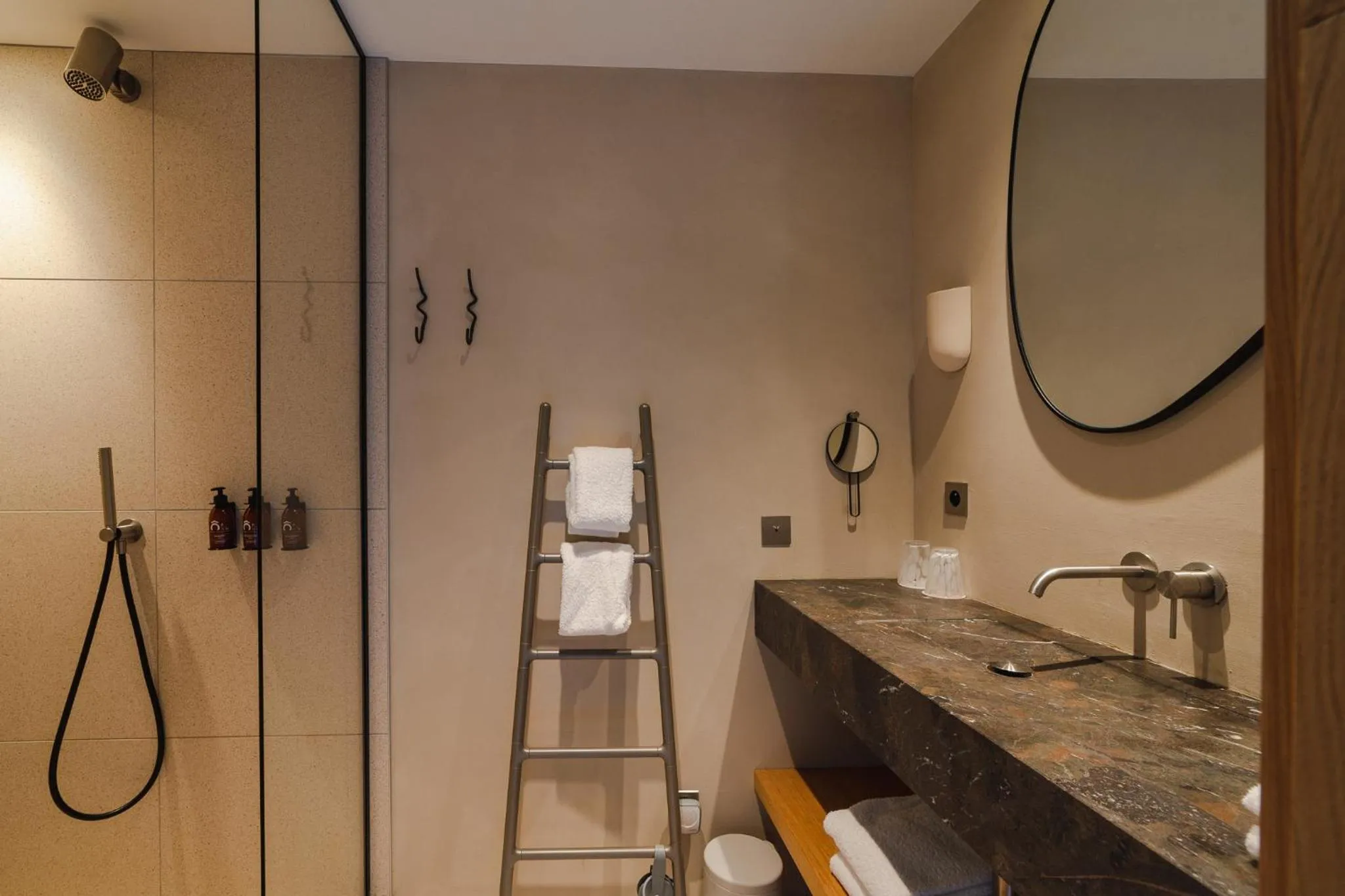 Bathroom in Hôtel de La Plage