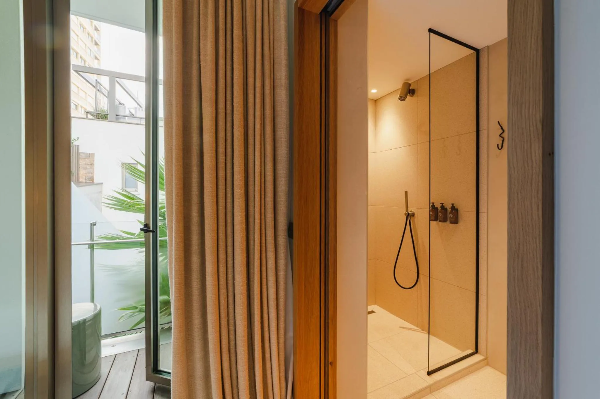 Bathroom in Hôtel de La Plage