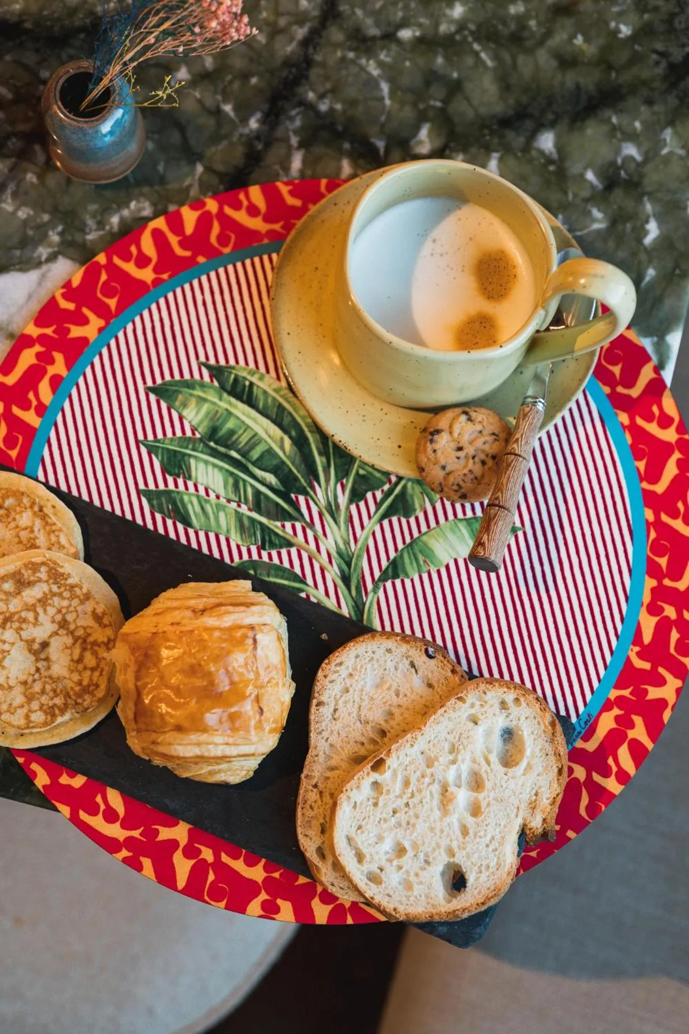 Food and drinks in Hôtel de La Plage