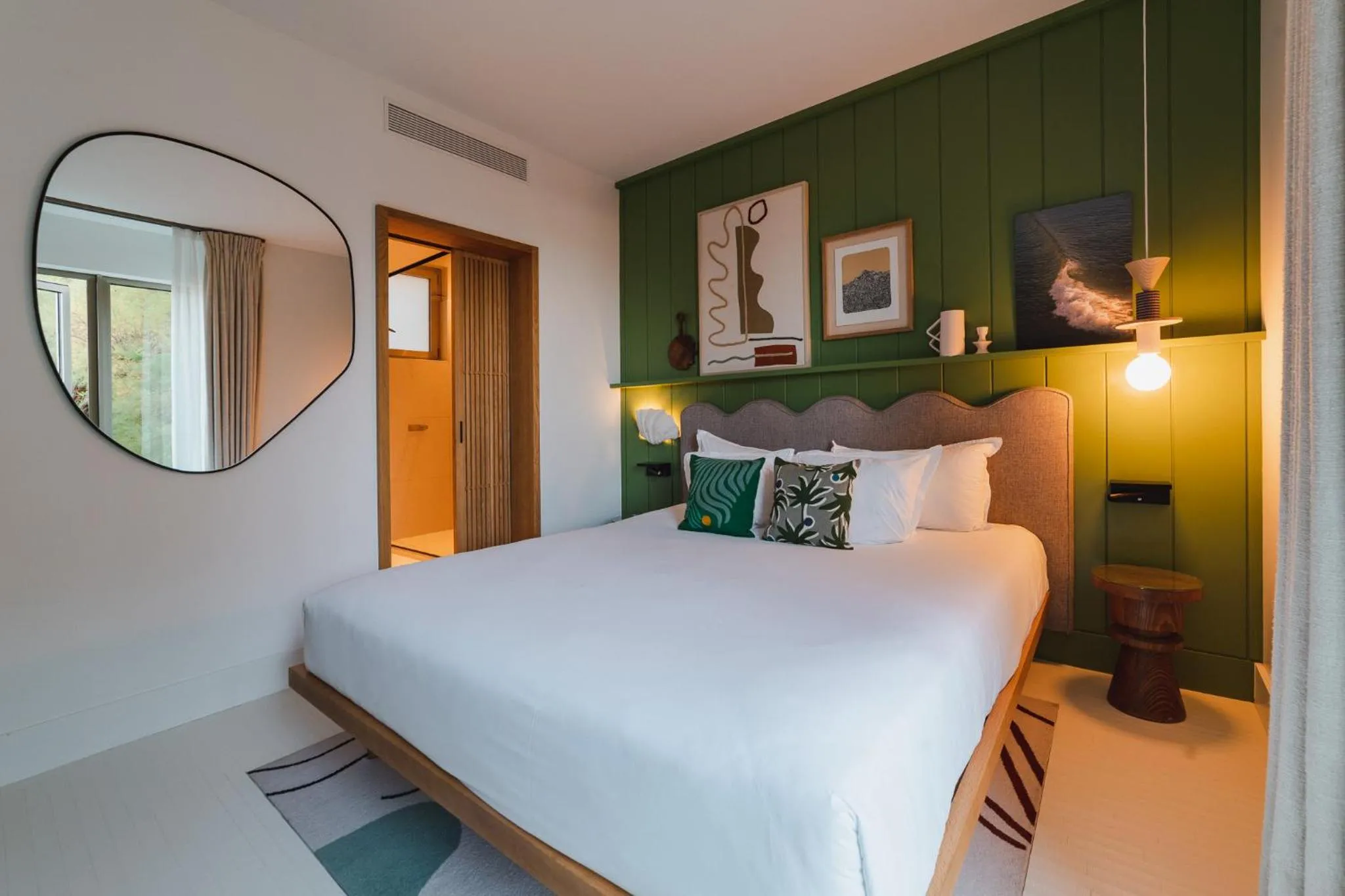 Bedroom, Bed in Hôtel de La Plage