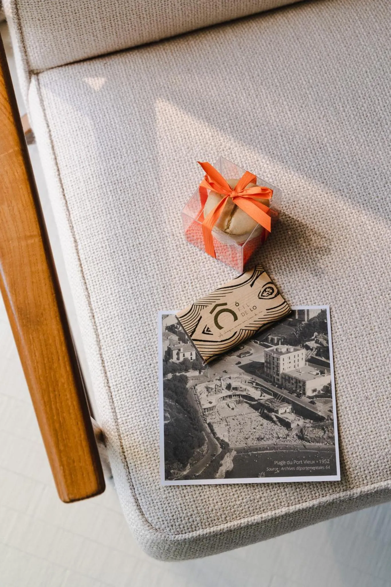 Decorative detail in Hôtel de La Plage