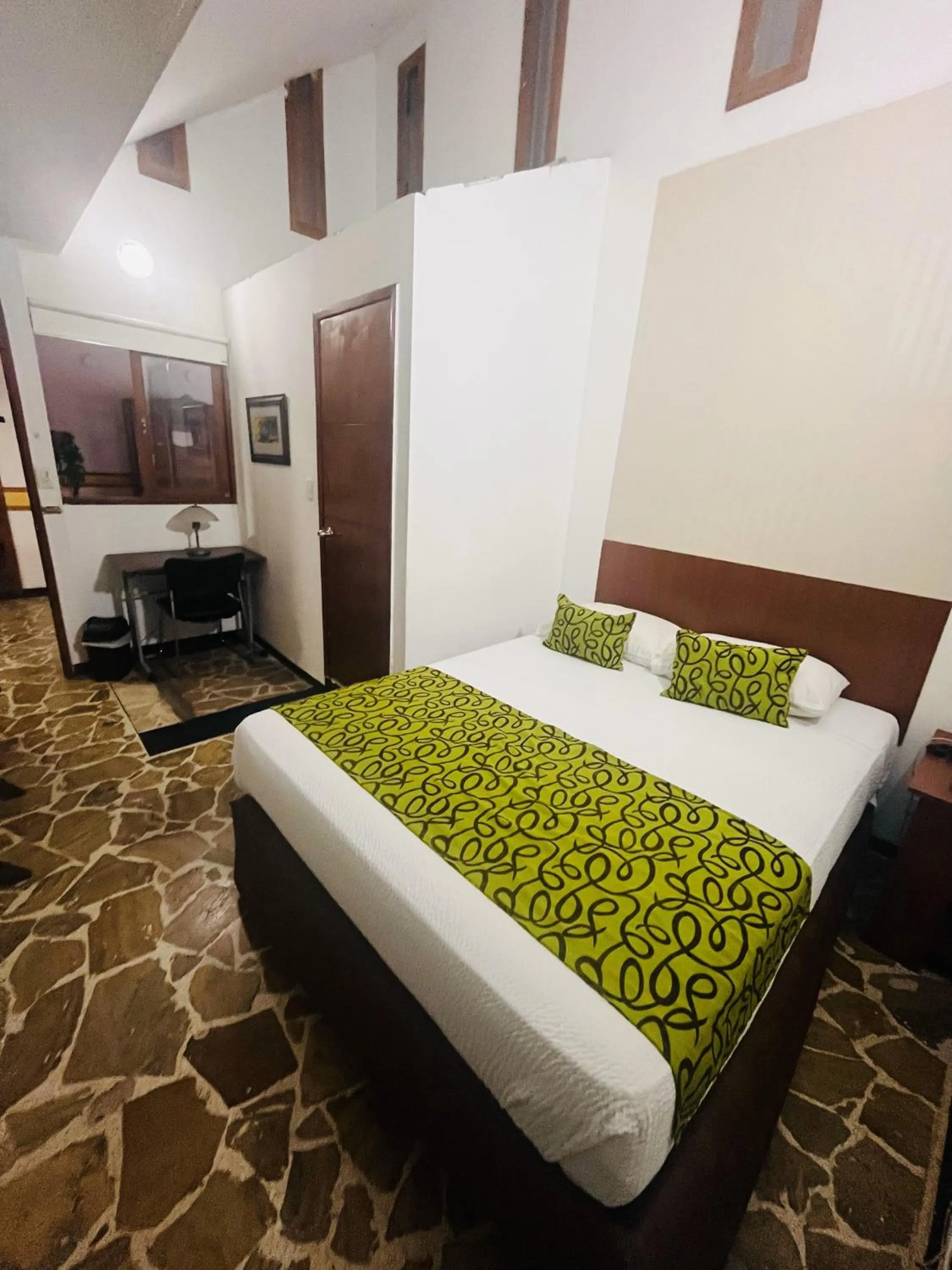 Bed in Hotel Zandu