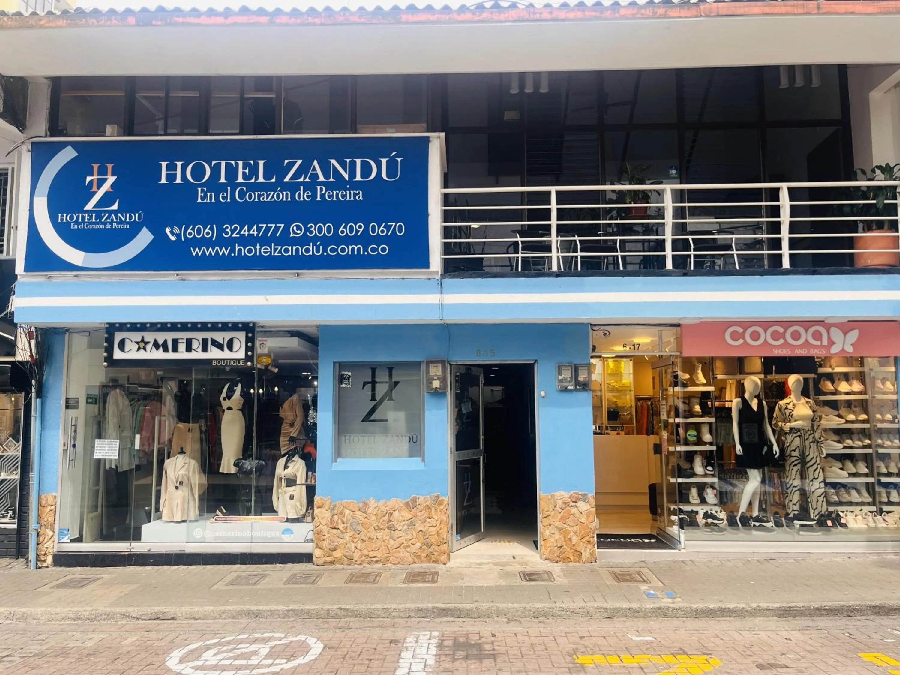 Facade/entrance in Hotel Zandu
