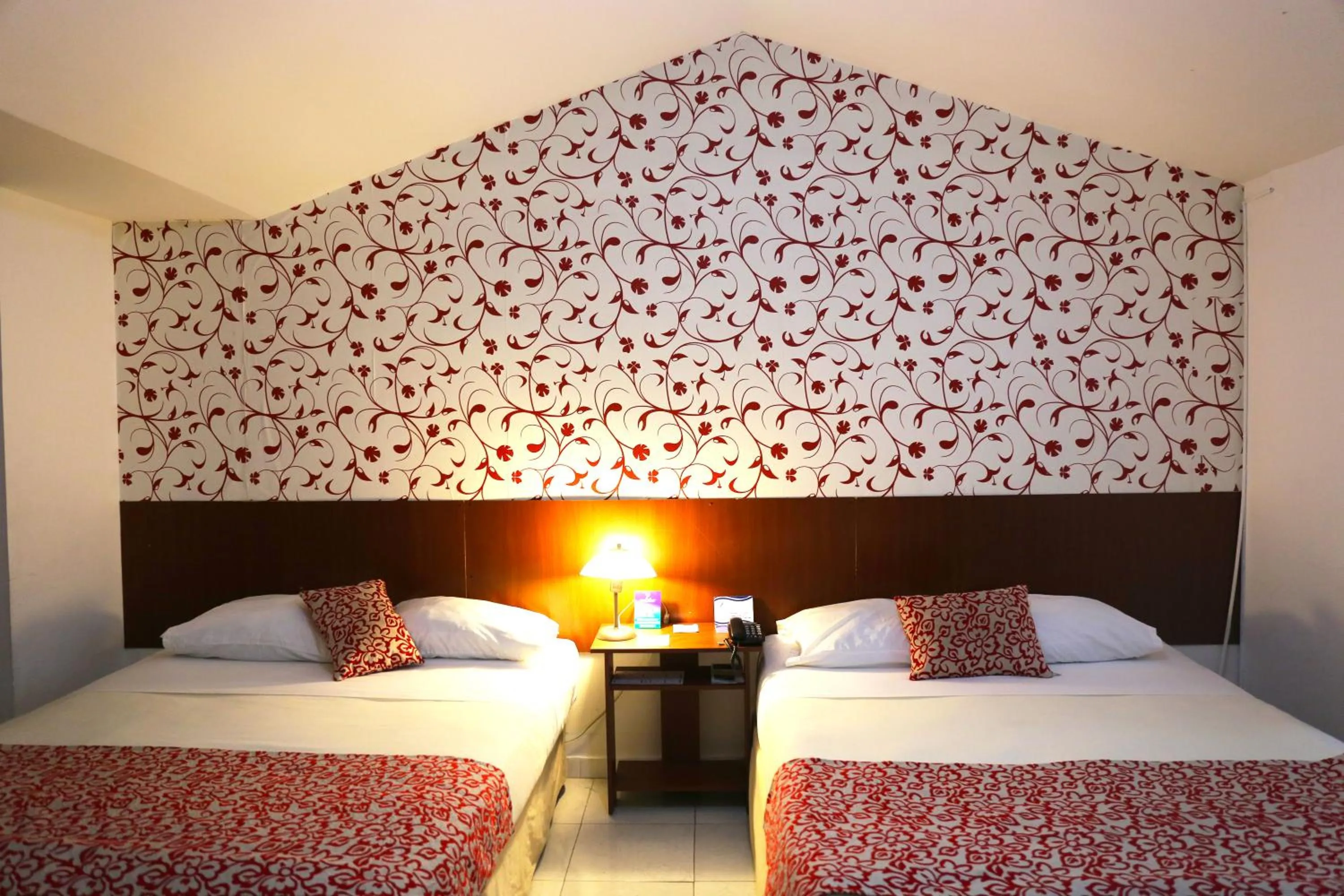 Photo of the whole room, Bed in Hotel Zandu