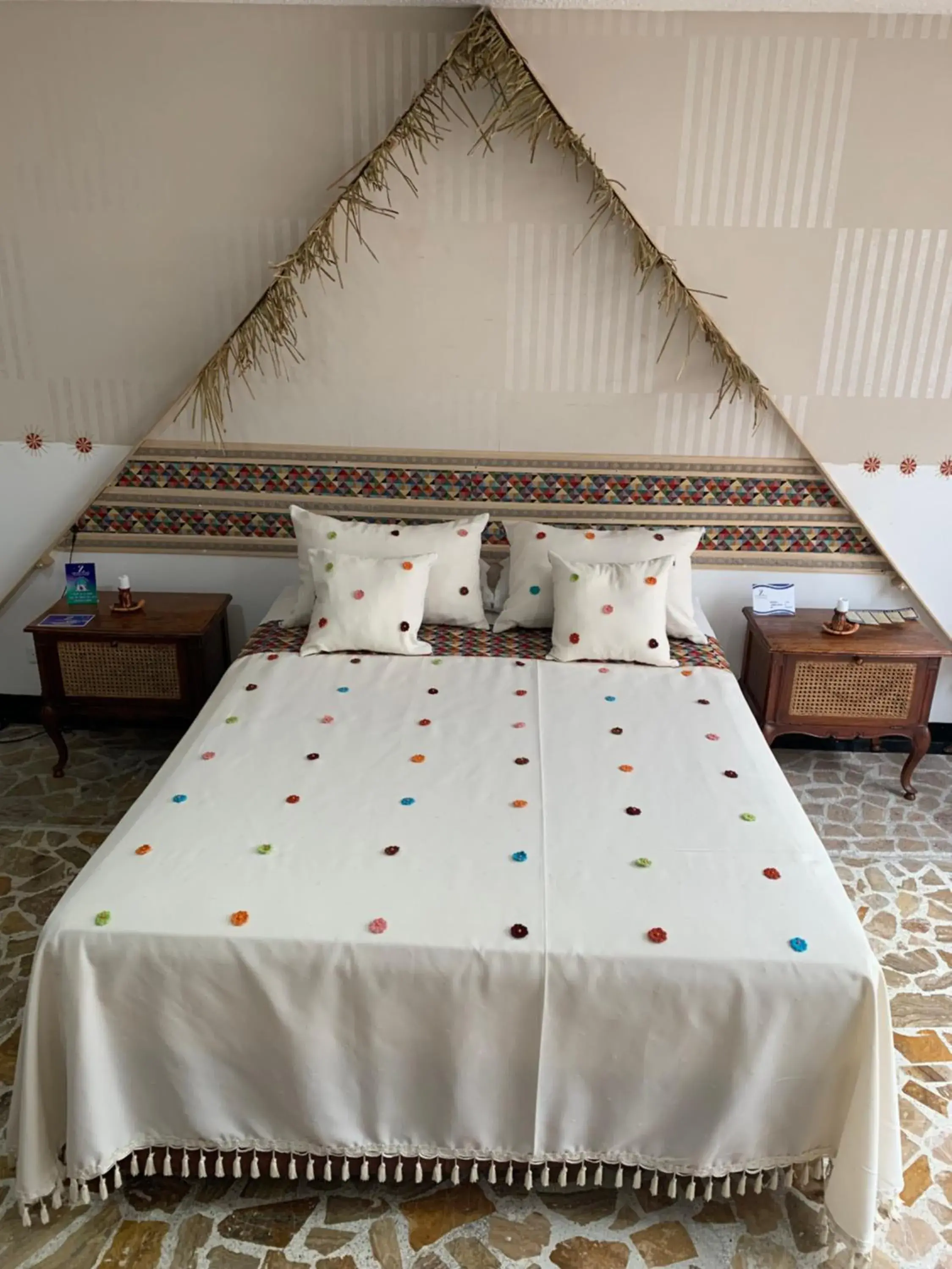 Deluxe Room in Hotel Zandu Deluxe Room in Hotel Zandu
