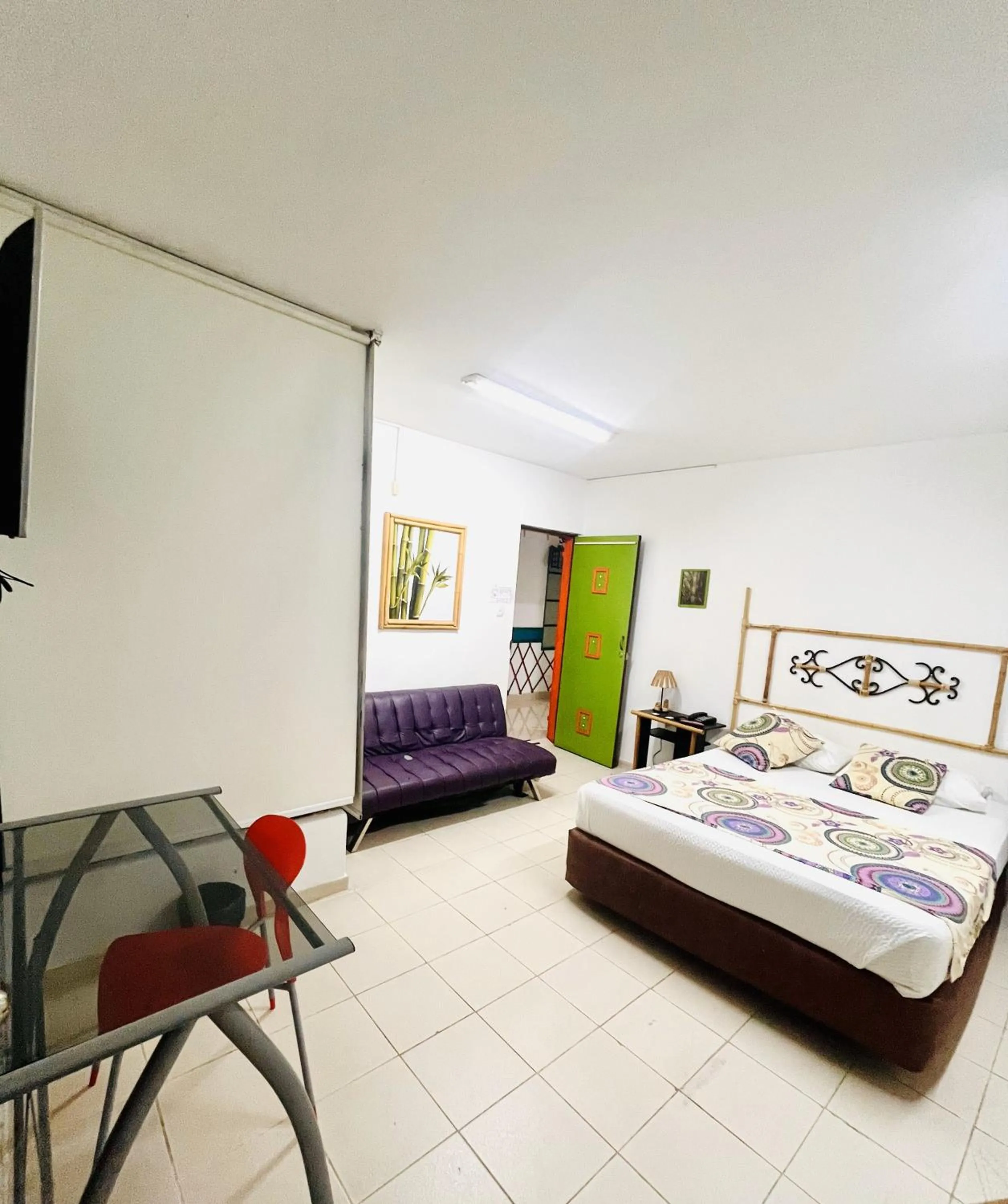 Bed in Hotel Zandu